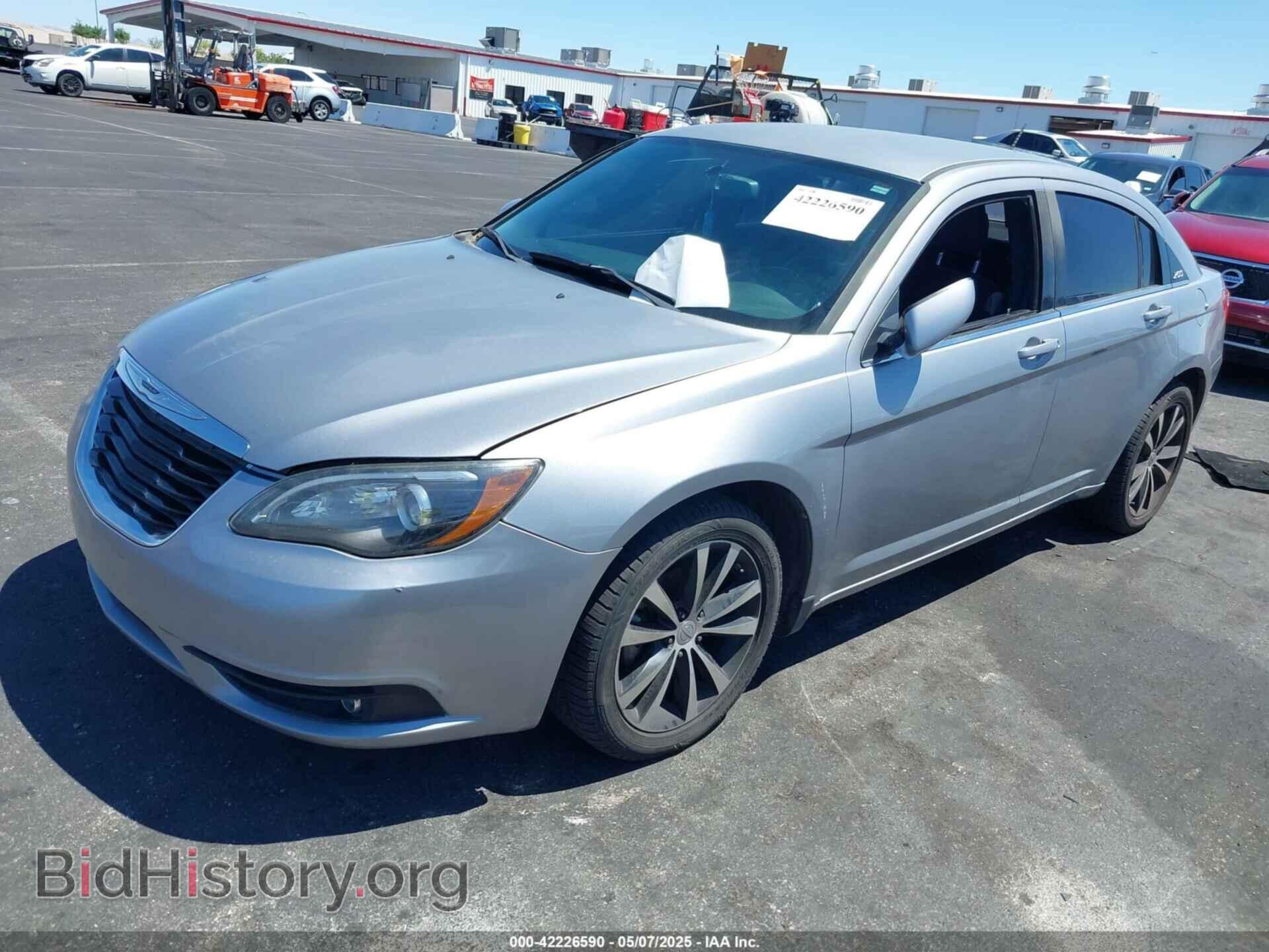 2013 CHRYSLER 200 - VIN: 1C3CCBBB1DN594884 - Фото 6