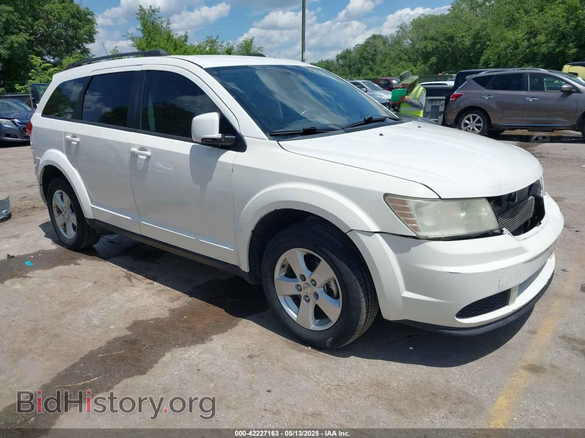Фотография 3D4PG1FG2BT525199 - DODGE JOURNEY 2011