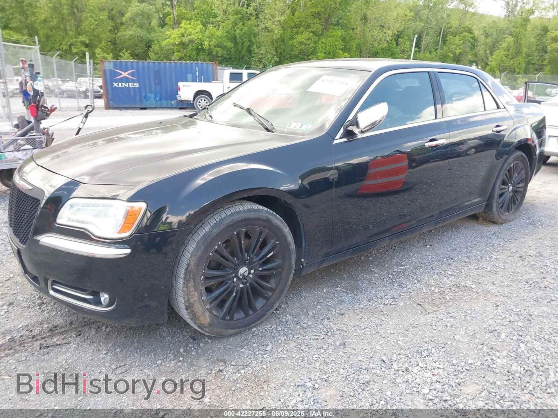 2012 CHRYSLER 300 - VIN: 2C3CCAHG1CH122981 - Фото 2