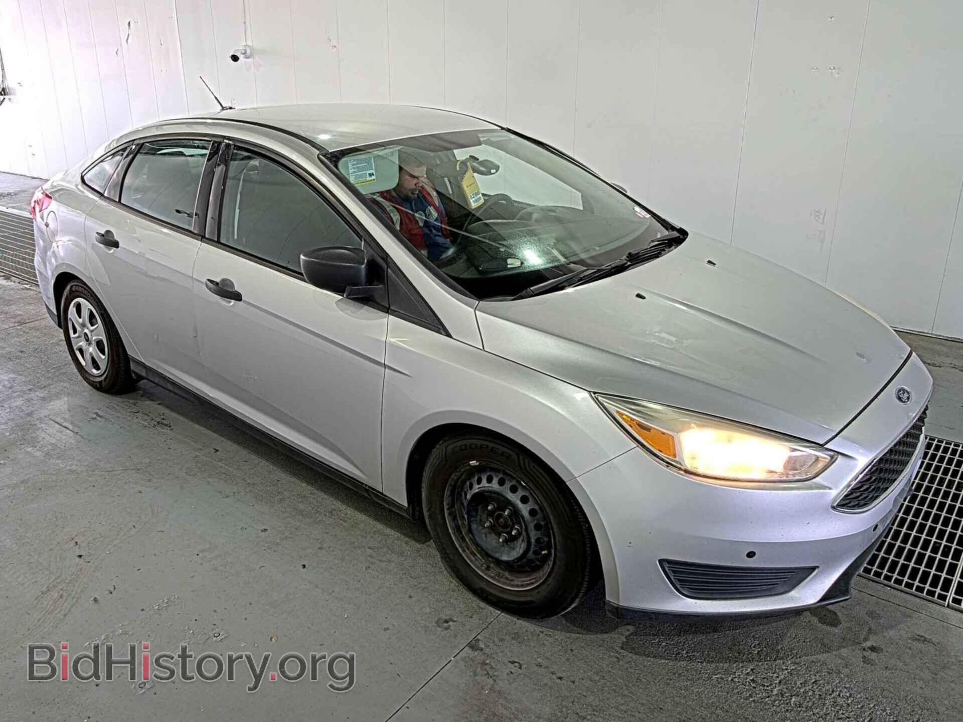 2016 FORD FOCUS - VIN: 1FADP3E26GL366262 - Фото 19