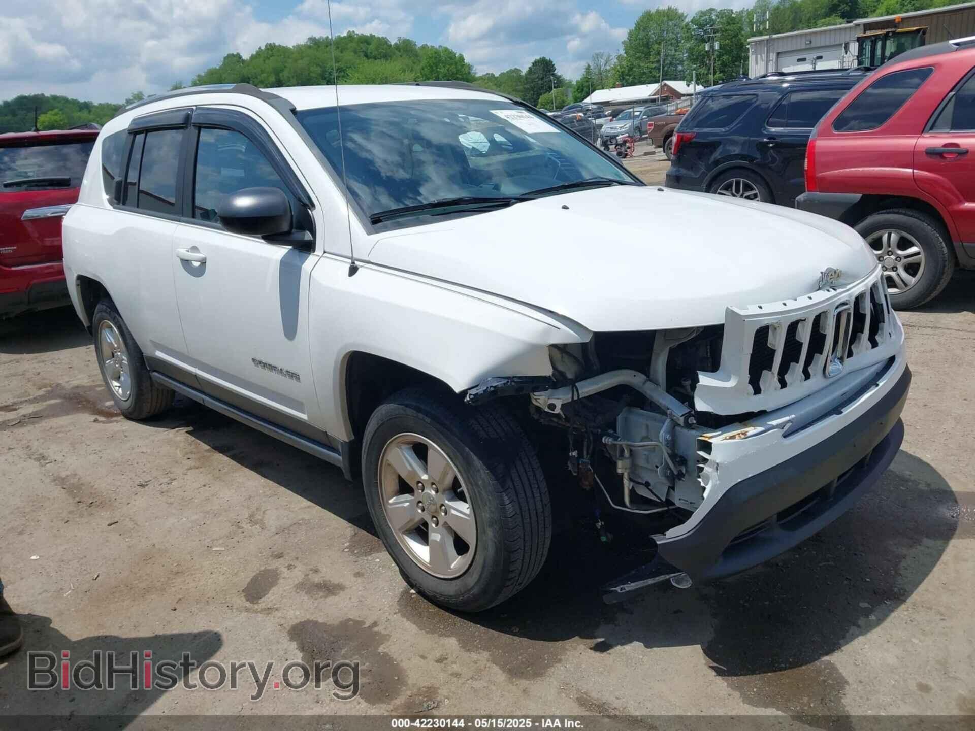 Photo 1C4NJCBA5DD193920 - JEEP COMPASS 2013