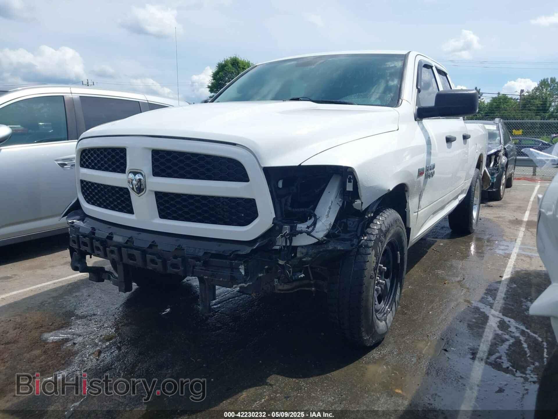 2018 RAM 1500 - VIN: 1C6RR7FT2JS215822 - Photo 2