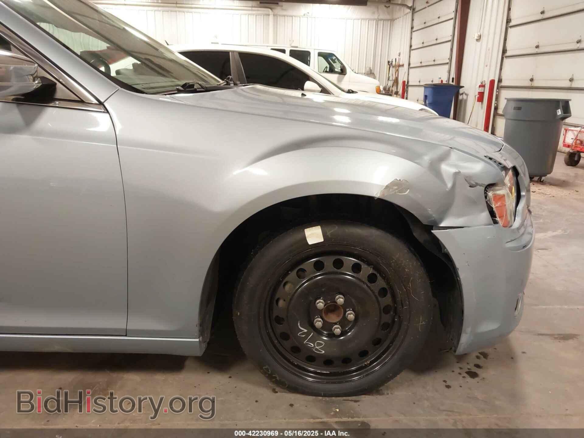 2012 CHRYSLER 300 - VIN: 2C3CCACG8CH153460 - Фото 6