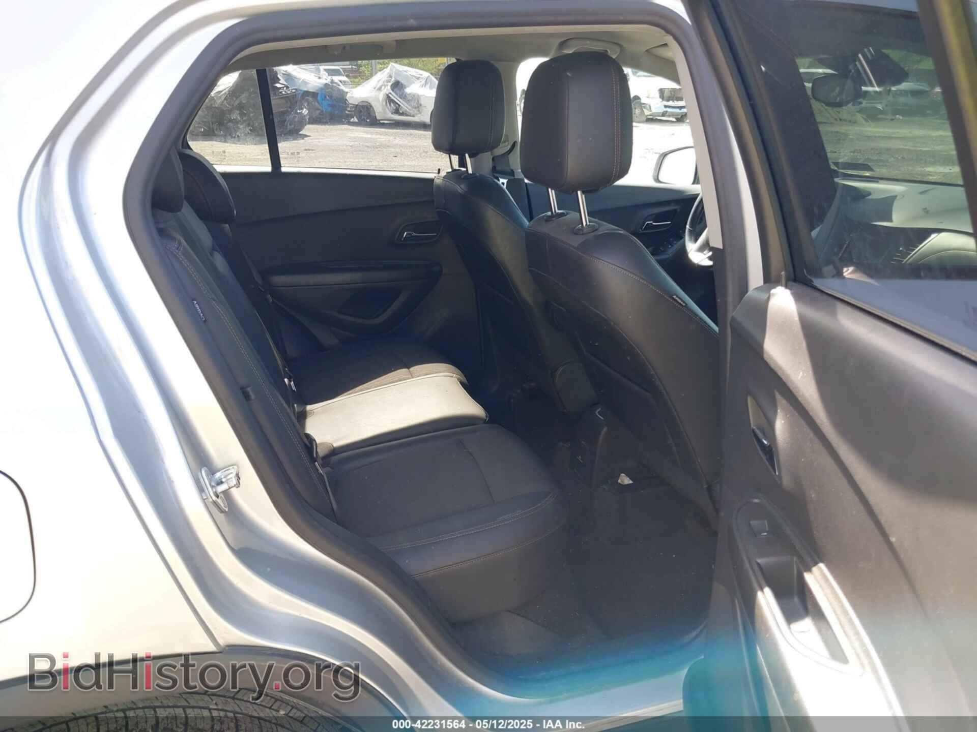 2022 CHEVROLET TRAX - VIN: KL7CJPSM8NB560716 - Фото 8