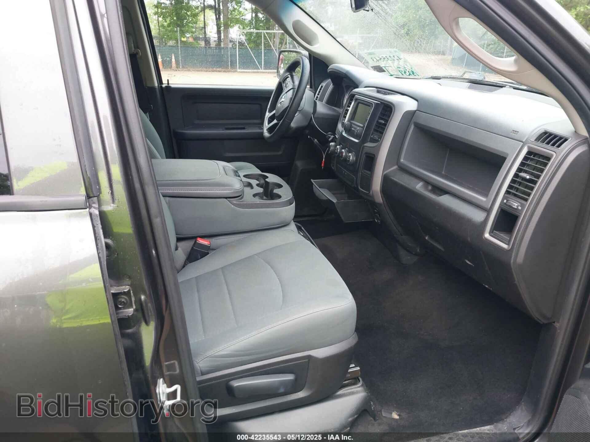 2016 RAM 1500 - VIN: 3C6RR7KT7GG318532 - Фото 5