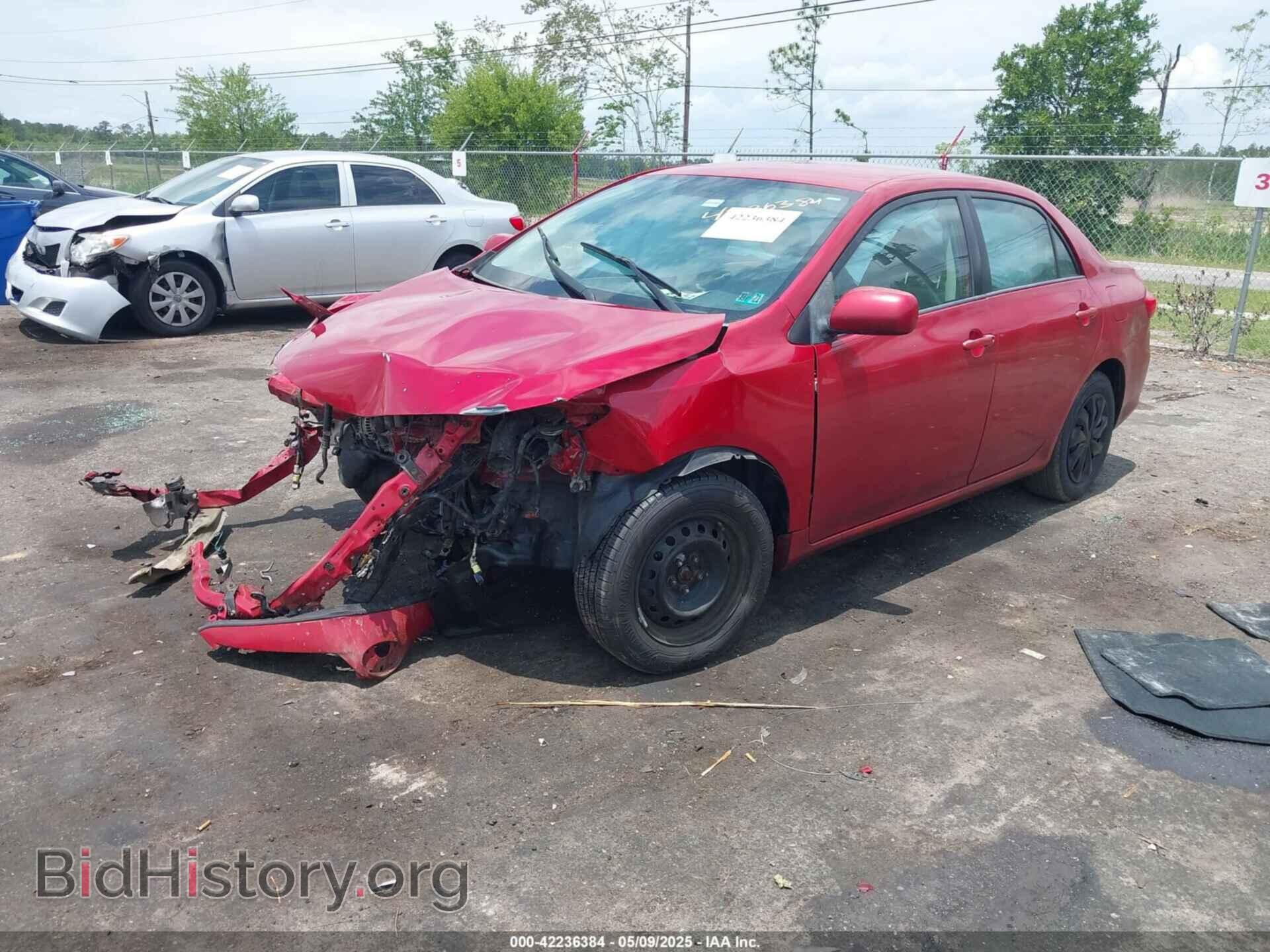 2011 TOYOTA COROLLA - VIN: 2T1BU4EEXBC663593 - Фото 2