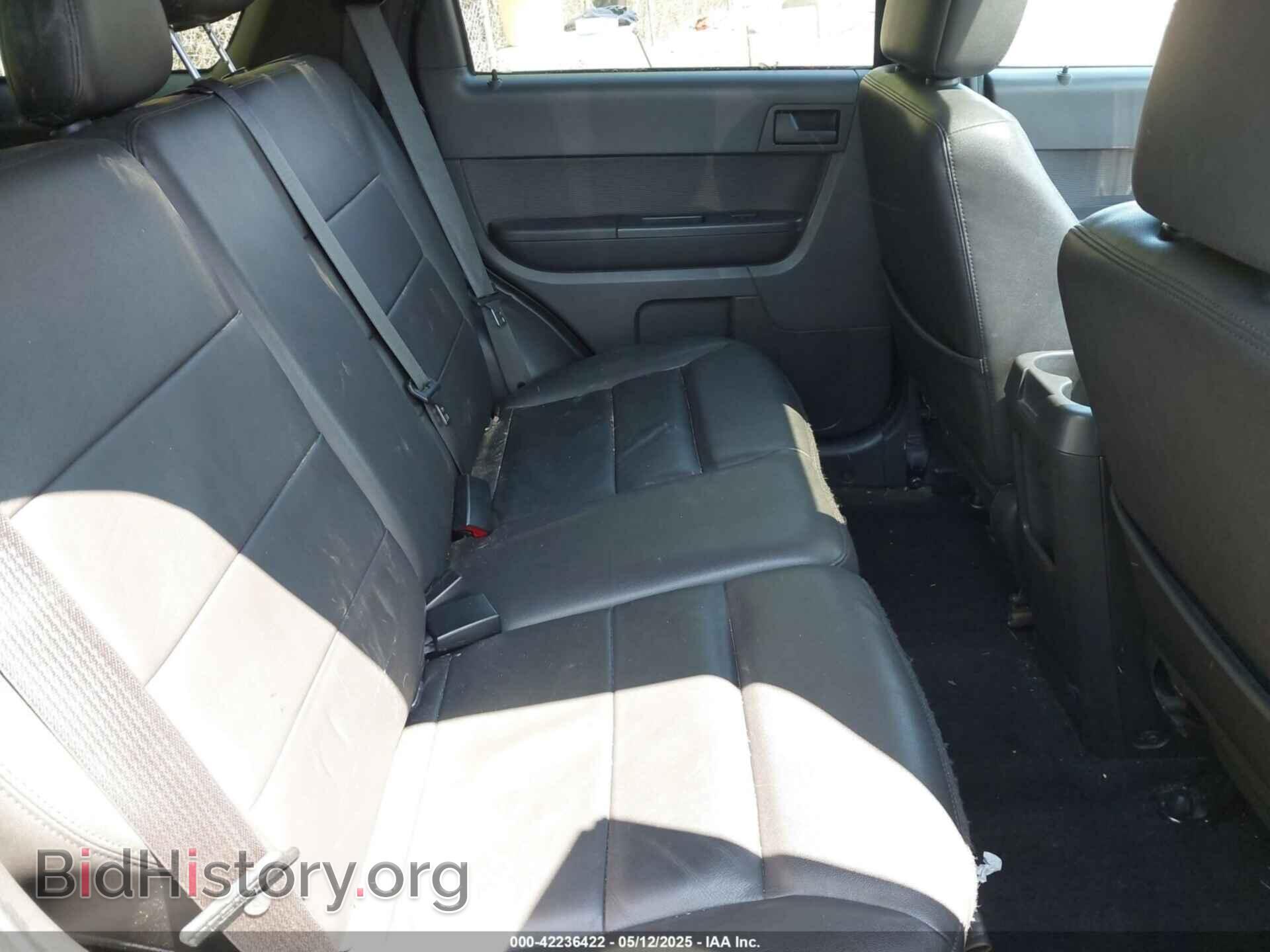 2011 FORD ESCAPE - VIN: 1FMCU9DG3BKB76329 - Фото 8