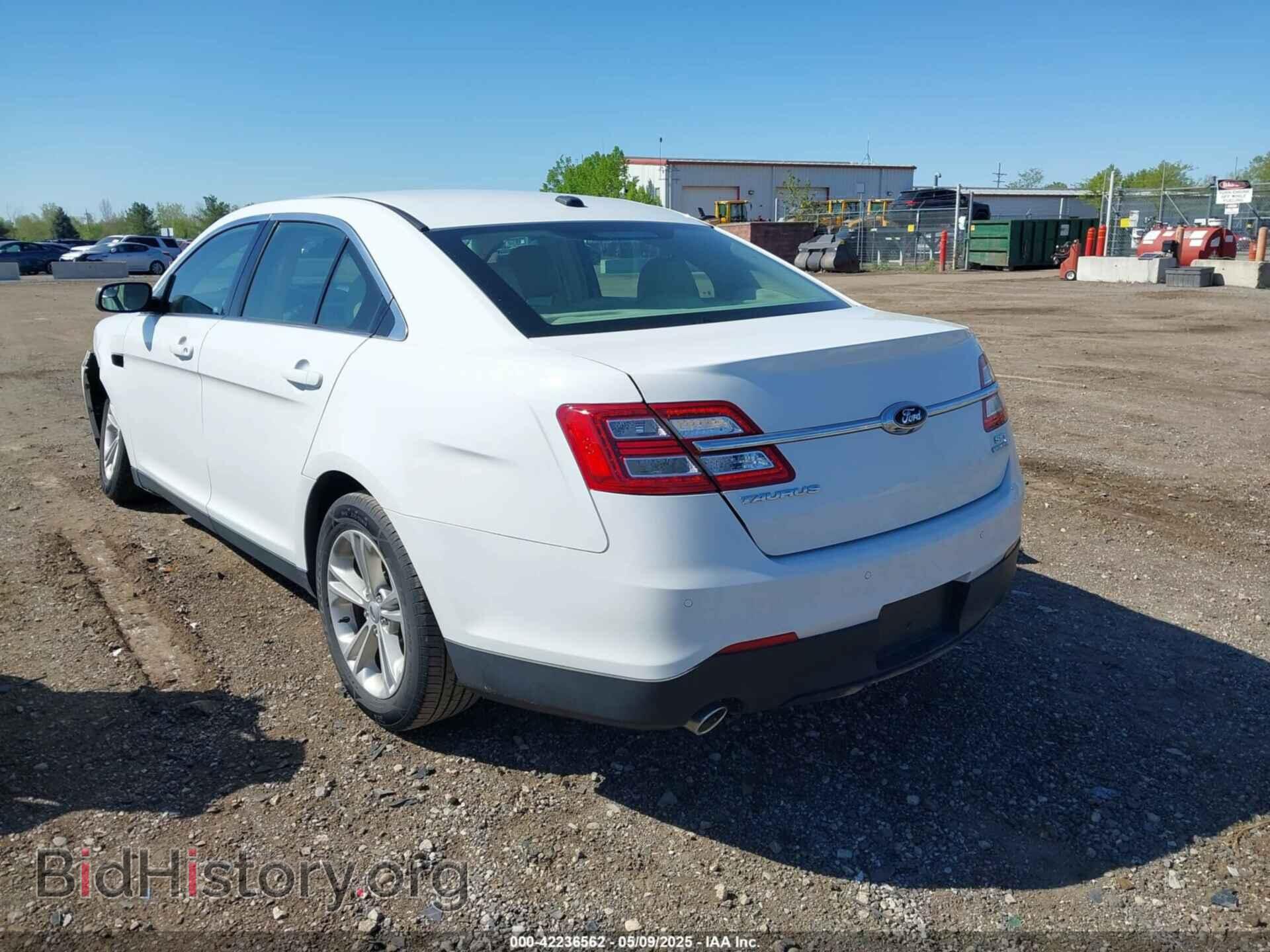 2018 FORD TAURUS - VIN: 1FAHP2E87JG115461 - Фото 3