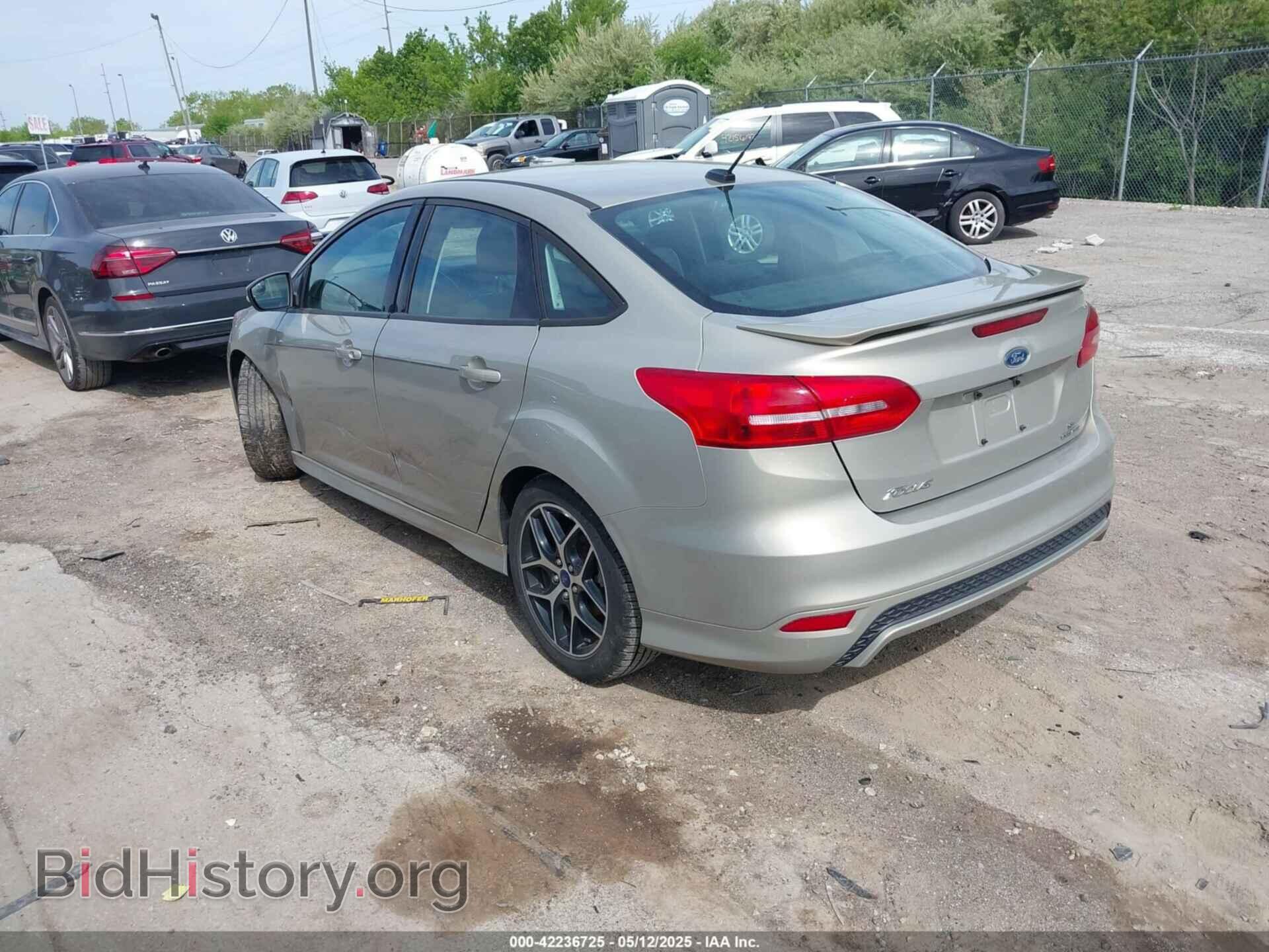 2016 FORD FOCUS - VIN: 1FADP3F20GL212015 - Photo 3