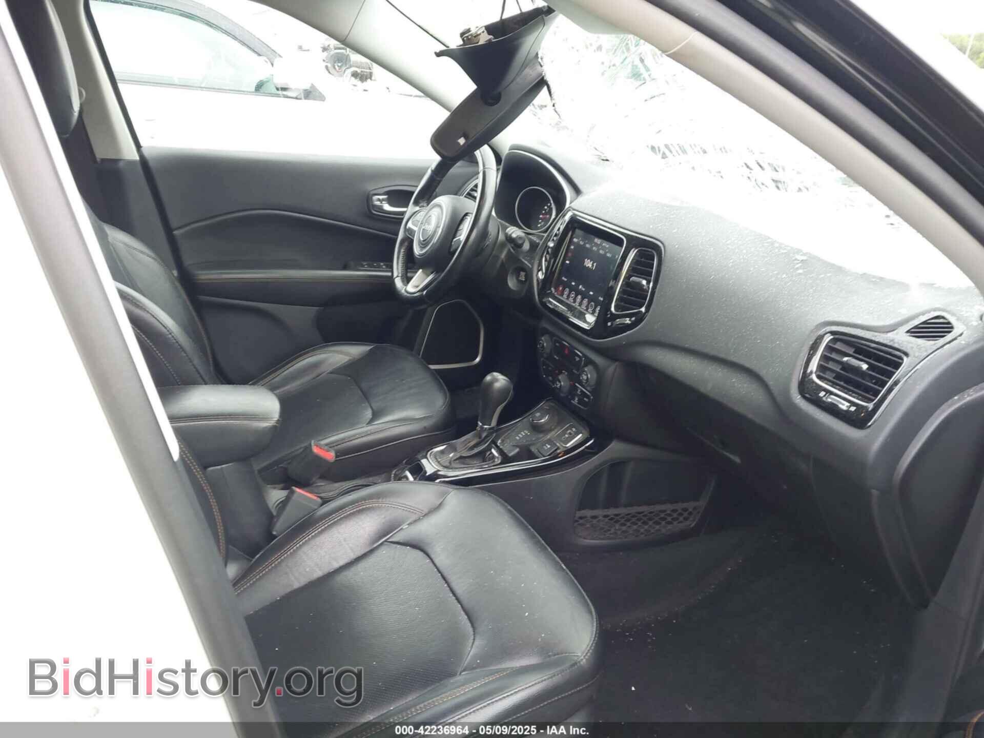 2019 JEEP COMPASS - VIN: 3C4NJDCB0KT842799 - Фото 5