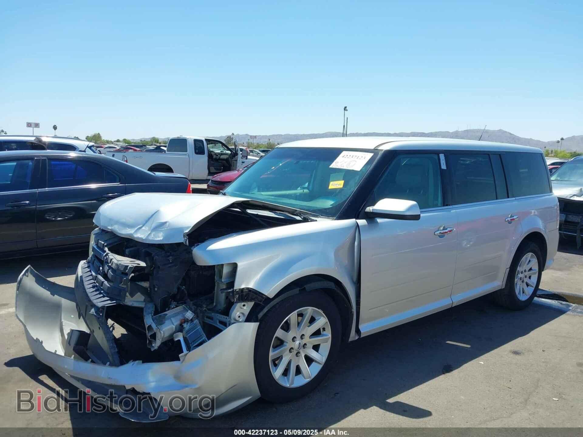 2011 FORD FLEX - VIN: 2FMGK5CC6BBD33666 - Фото 2