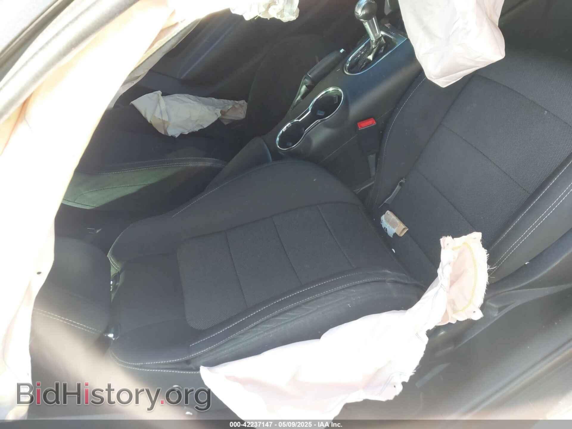 2017 FORD MUSTANG - VIN: 1FA6P8AM2H5277260 - Фото 8
