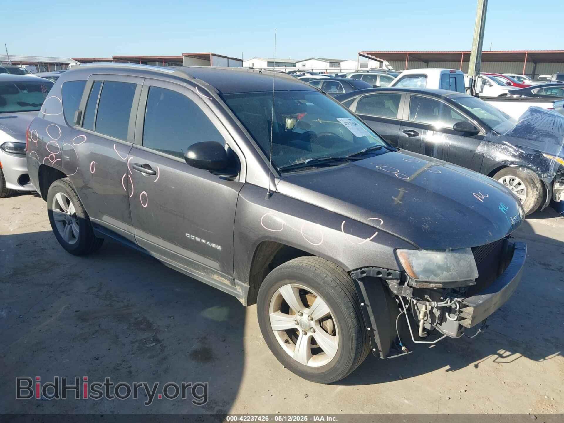 Photo 1C4NJCBBXED853668 - JEEP COMPASS 2014