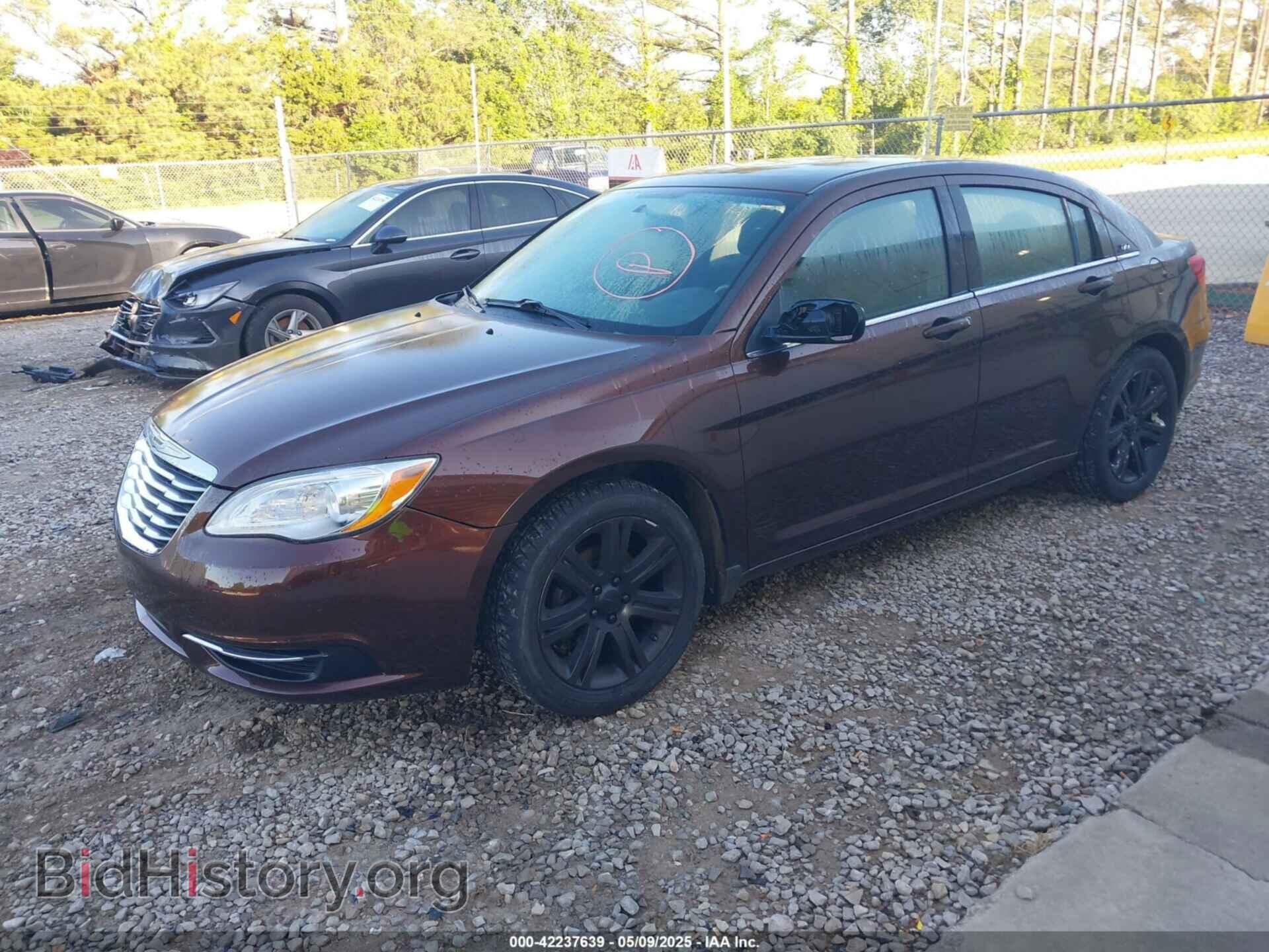 2013 CHRYSLER 200 - VIN: 1C3CCBBB7DN549447 - Фото 2