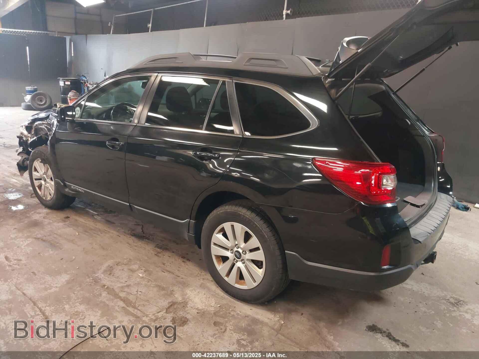 2017 SUBARU OUTBACK - VIN: 4S4BSADC5H3372985 - Фото 3