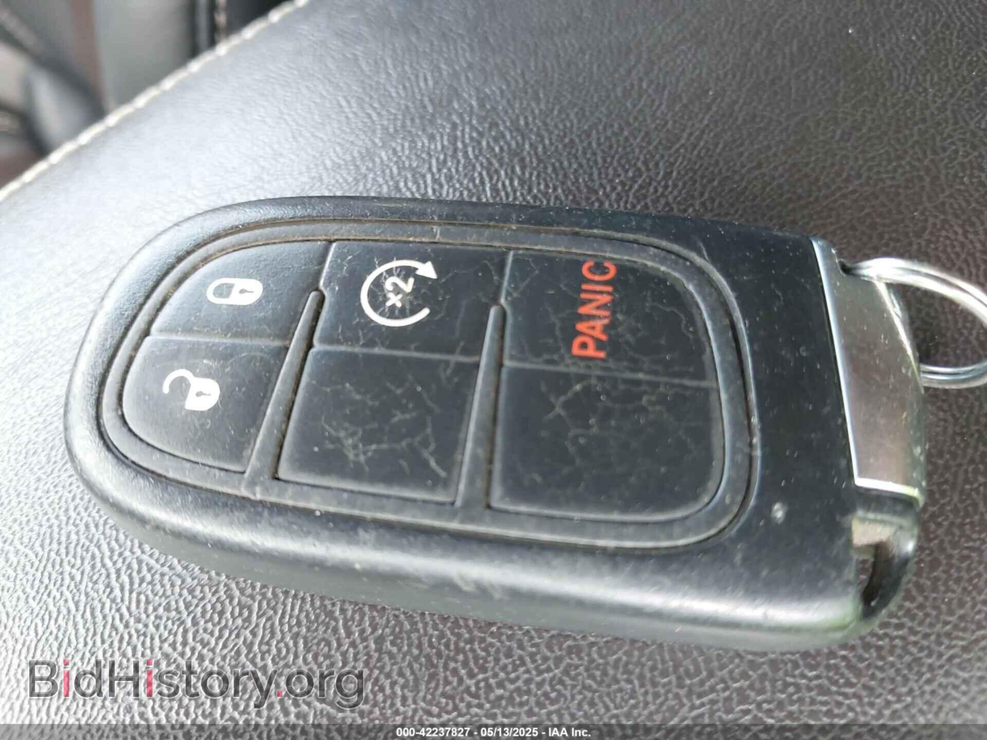 2015 JEEP CHEROKEE - VIN: 1C4PJLDS0FW602797 - Фото 11