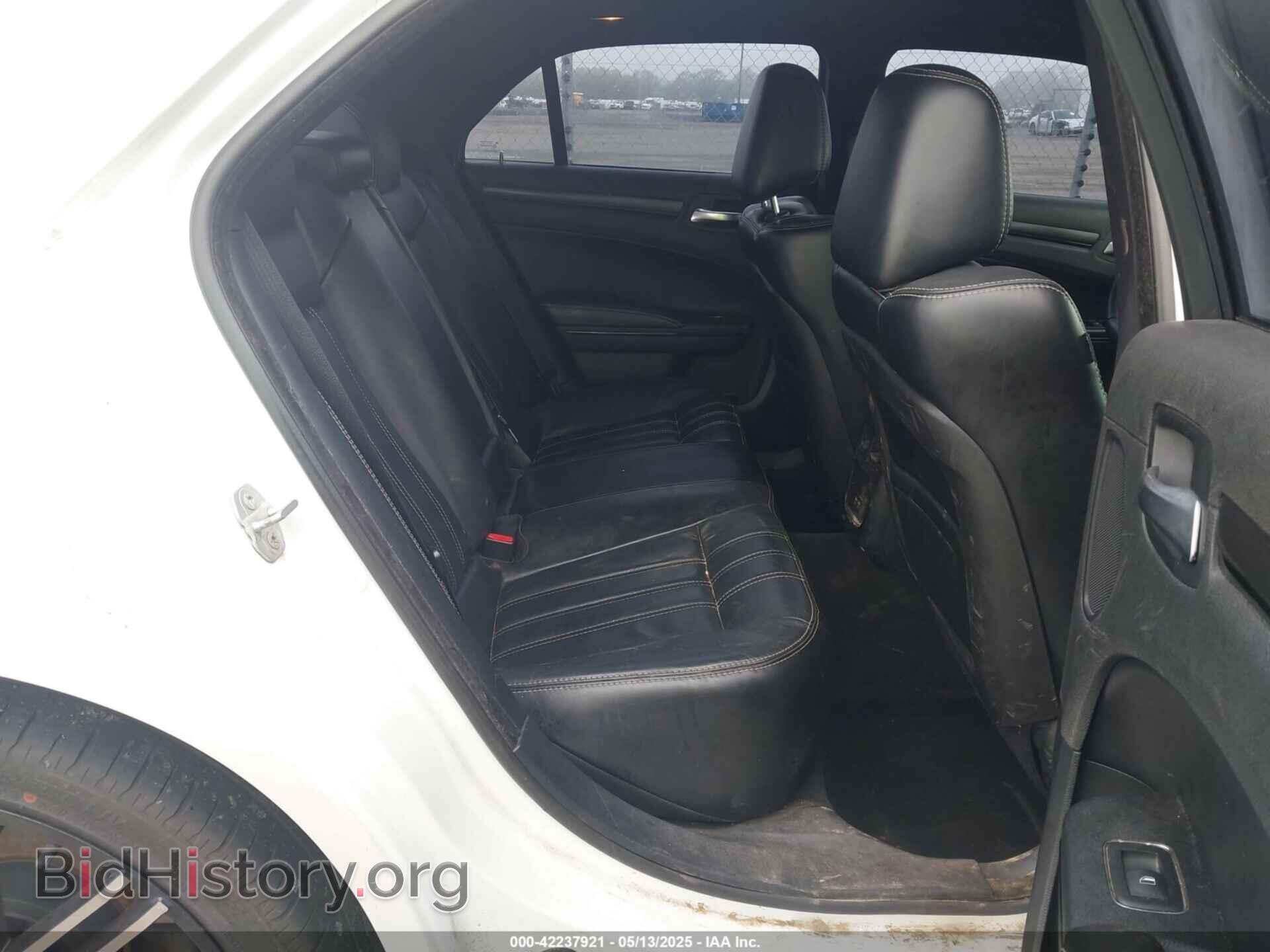 2015 CHRYSLER 300 - VIN: 2C3CCABG1FH908809 - Фото 8
