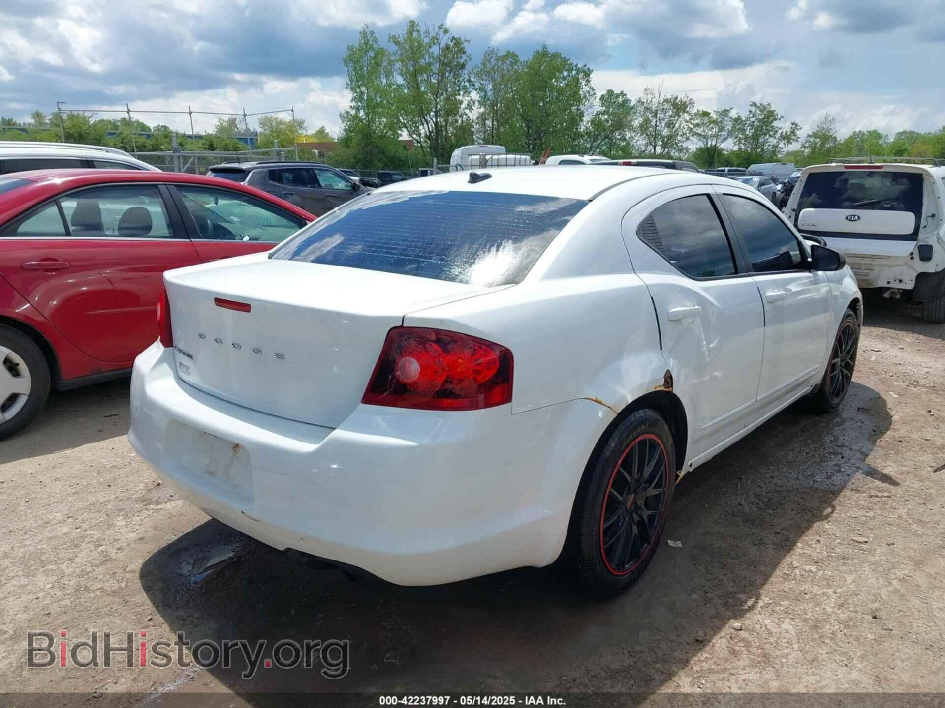 2011 DODGE AVENGER - VIN: 1B3BD4FBXBN558720 - Фото 4
