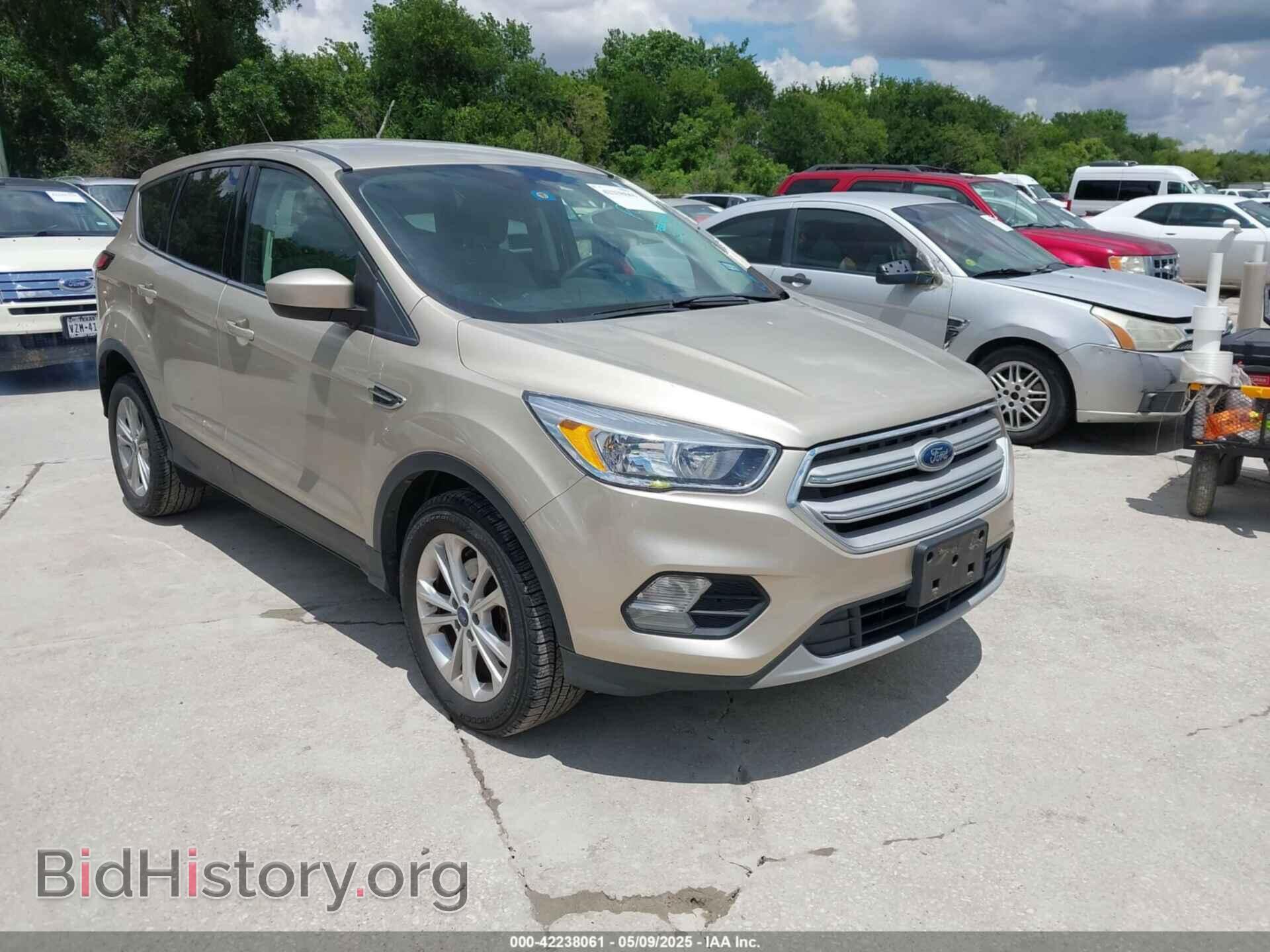 Фотография 1FMCU0GD7HUE91483 - FORD ESCAPE 2017