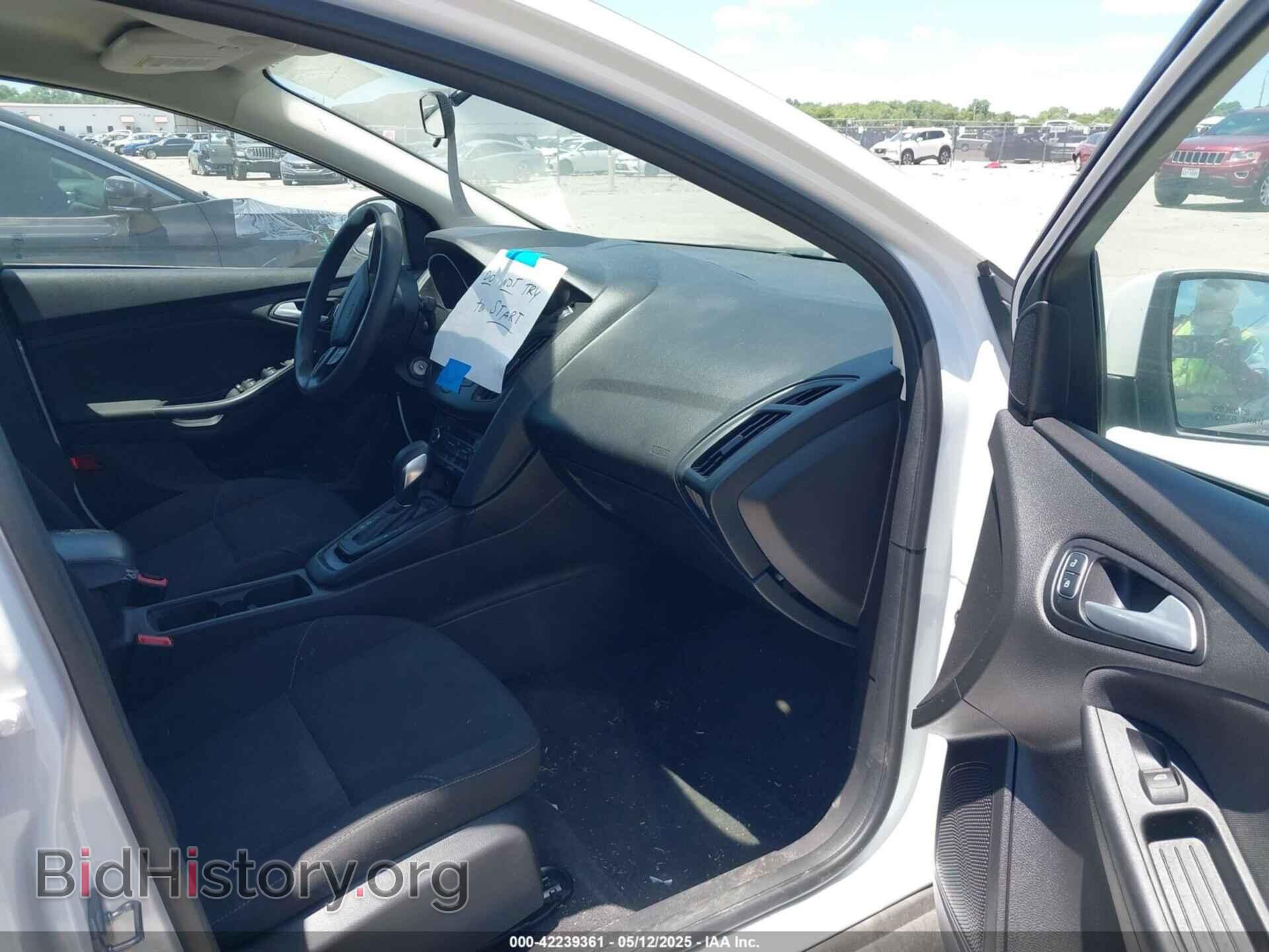2017 FORD FOCUS - VIN: 1FADP3FE5HL299907 - Photo 5