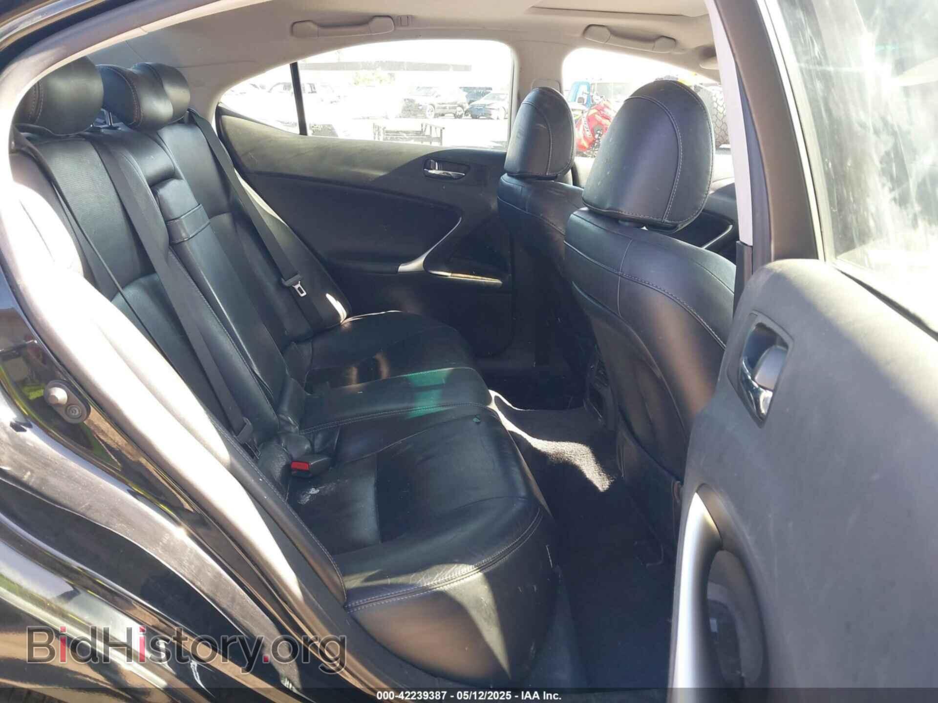2011 LEXUS IS 250 - VIN: JTHBF5C21B5131993 - Photo 8