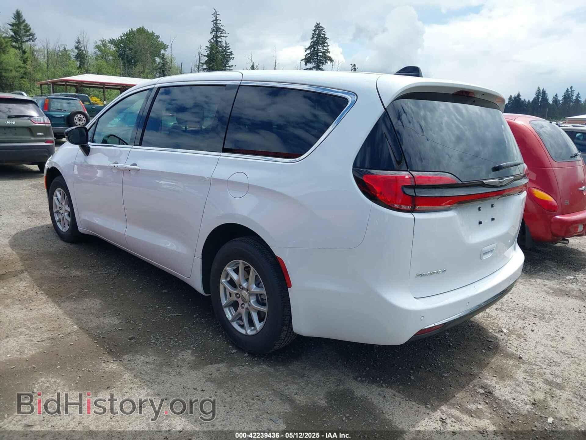 2025 CHRYSLER PACIFICA - VIN: 2C4RC1BG8SR554622 - Фото 3