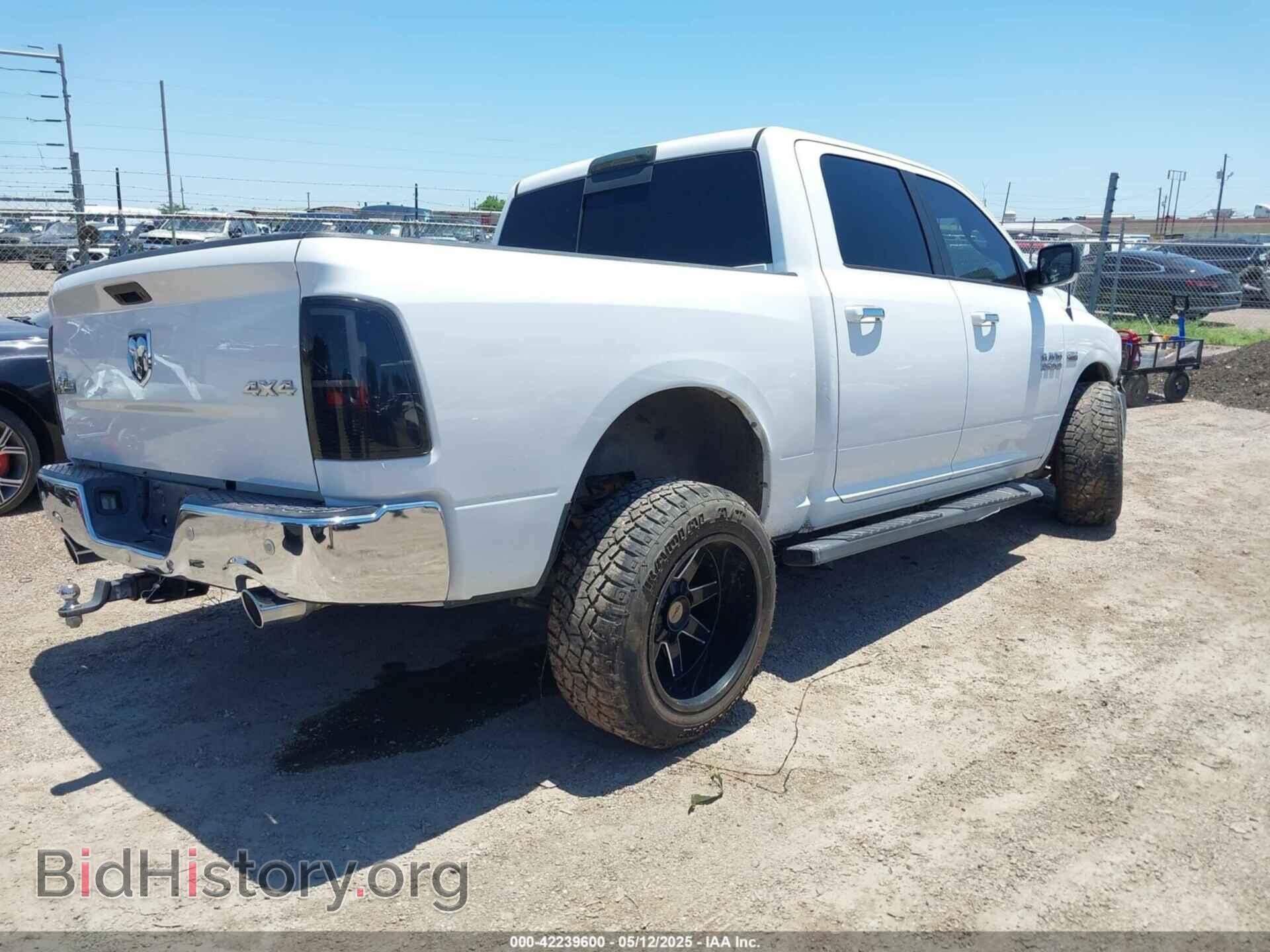 2017 RAM 1500 - VIN: 3C6RR7LTXHG608439 - Фото 4