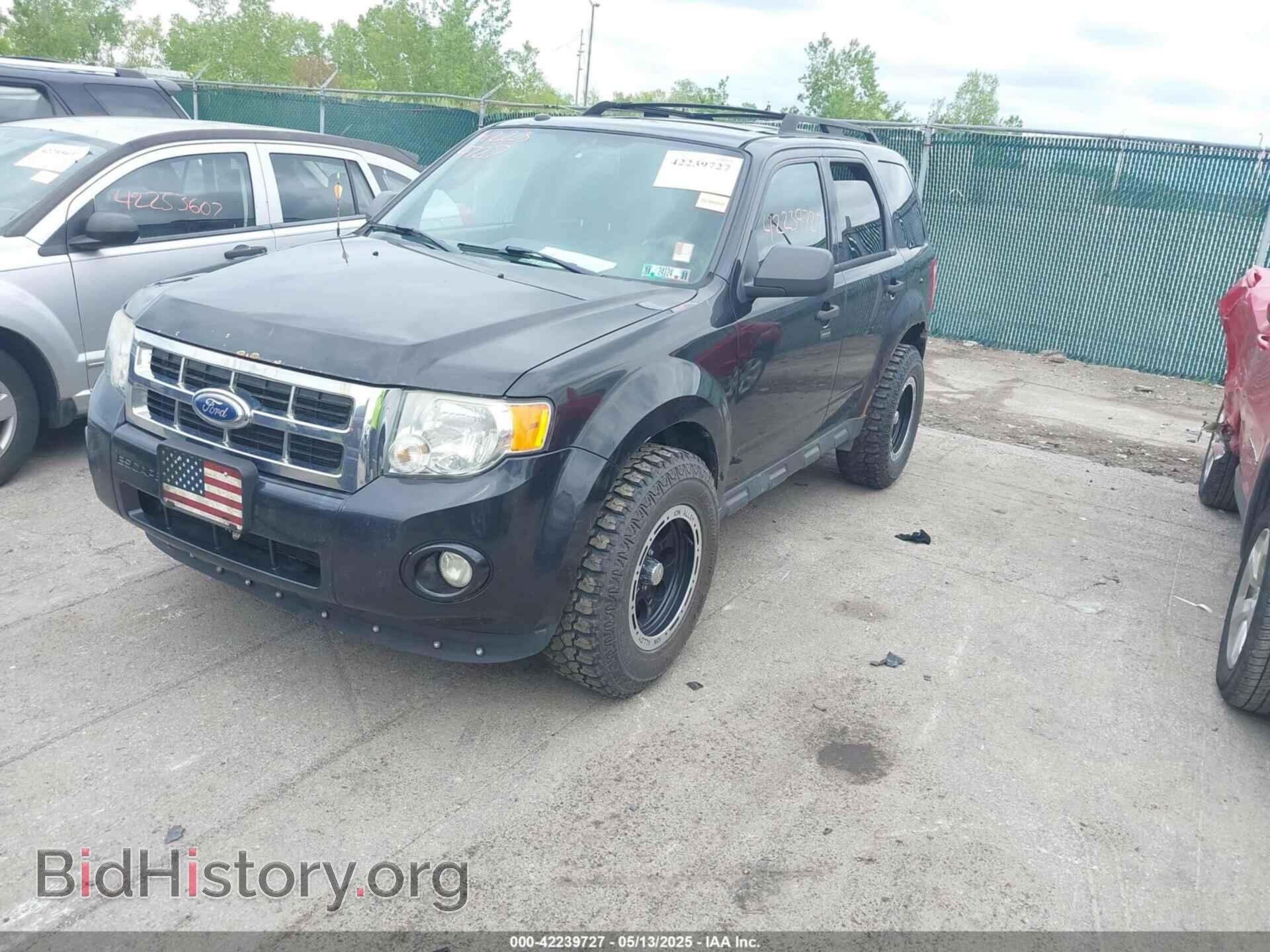 2011 FORD ESCAPE - VIN: 1FMCU9D71BKA54083 - Фото 2