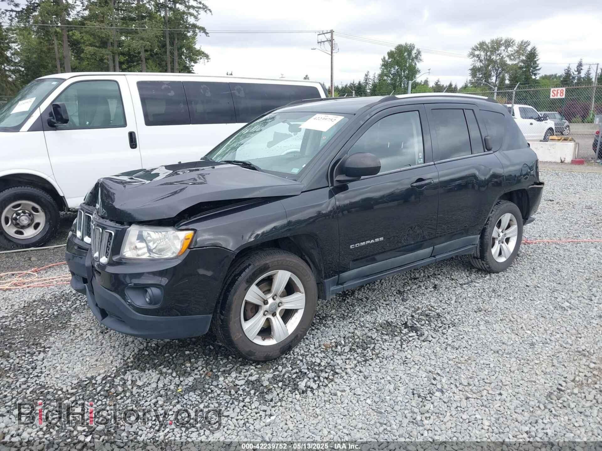 2011 JEEP COMPASS - VIN: 1J4NT1FA0BD190441 - Photo 2