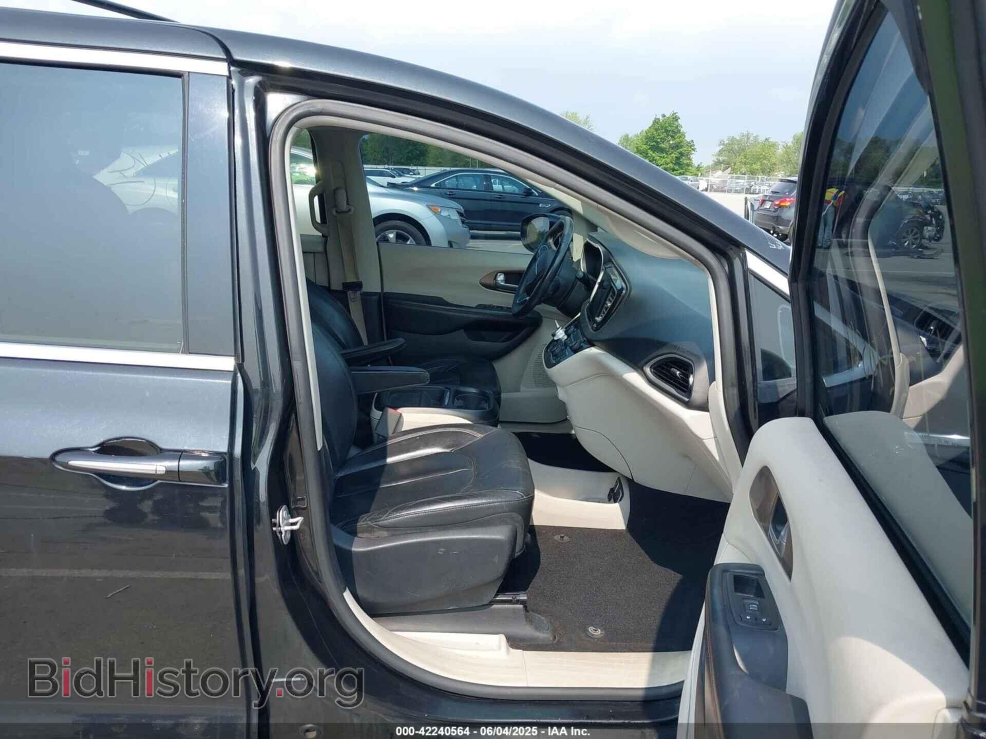 2017 CHRYSLER PACIFICA - VIN: 2C4RC1BG1HR516142 - Фото 5