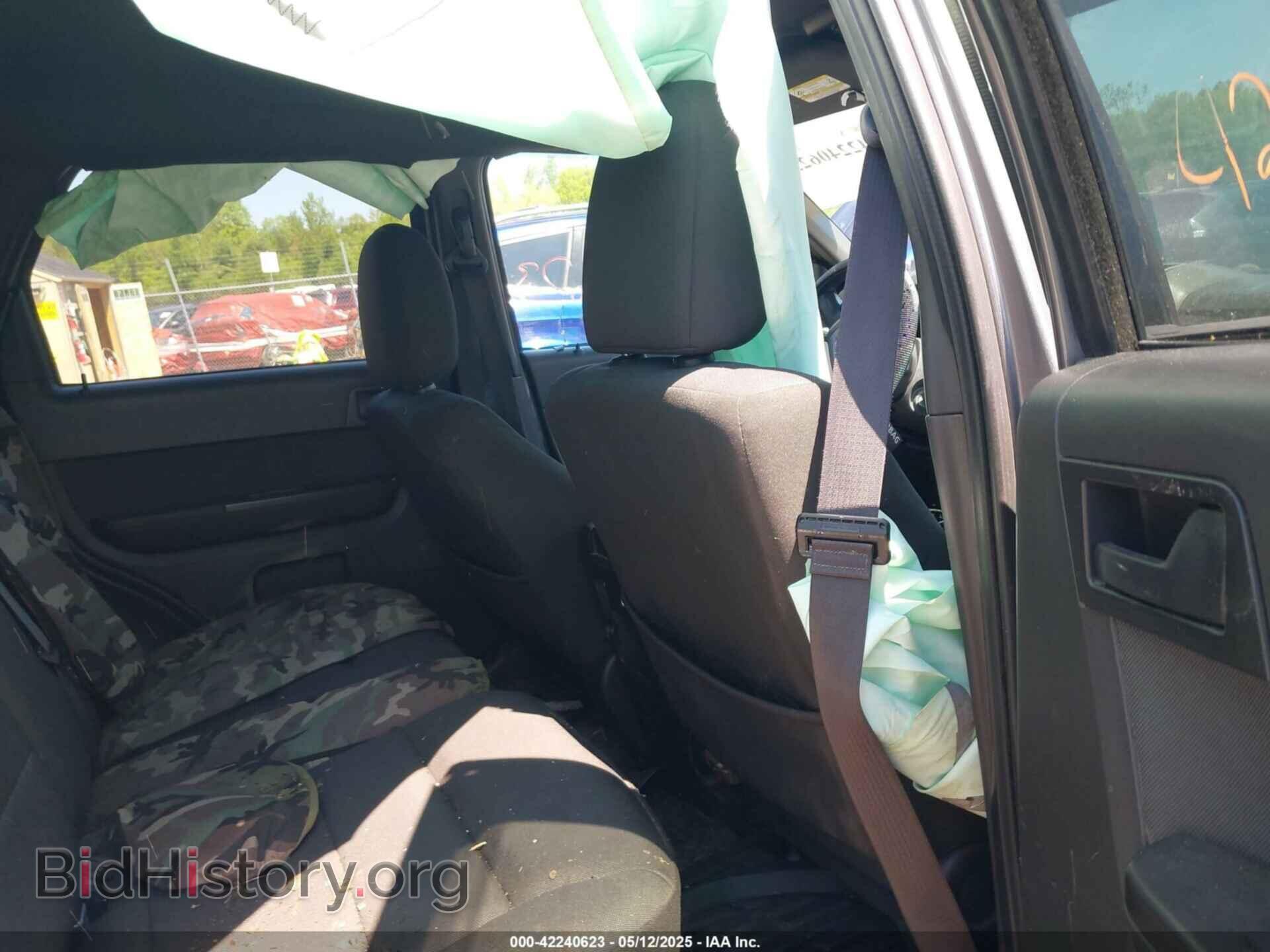 2011 FORD ESCAPE - VIN: 1FMCU9D76BKB50436 - Фото 8
