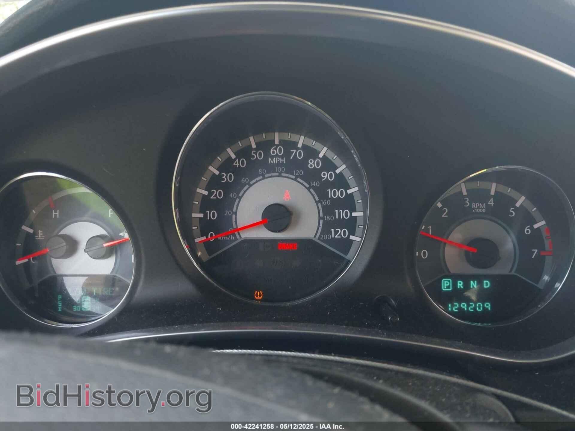 2011 CHRYSLER 200 - VIN: 1C3BC1FG4BN592345 - Фото 7