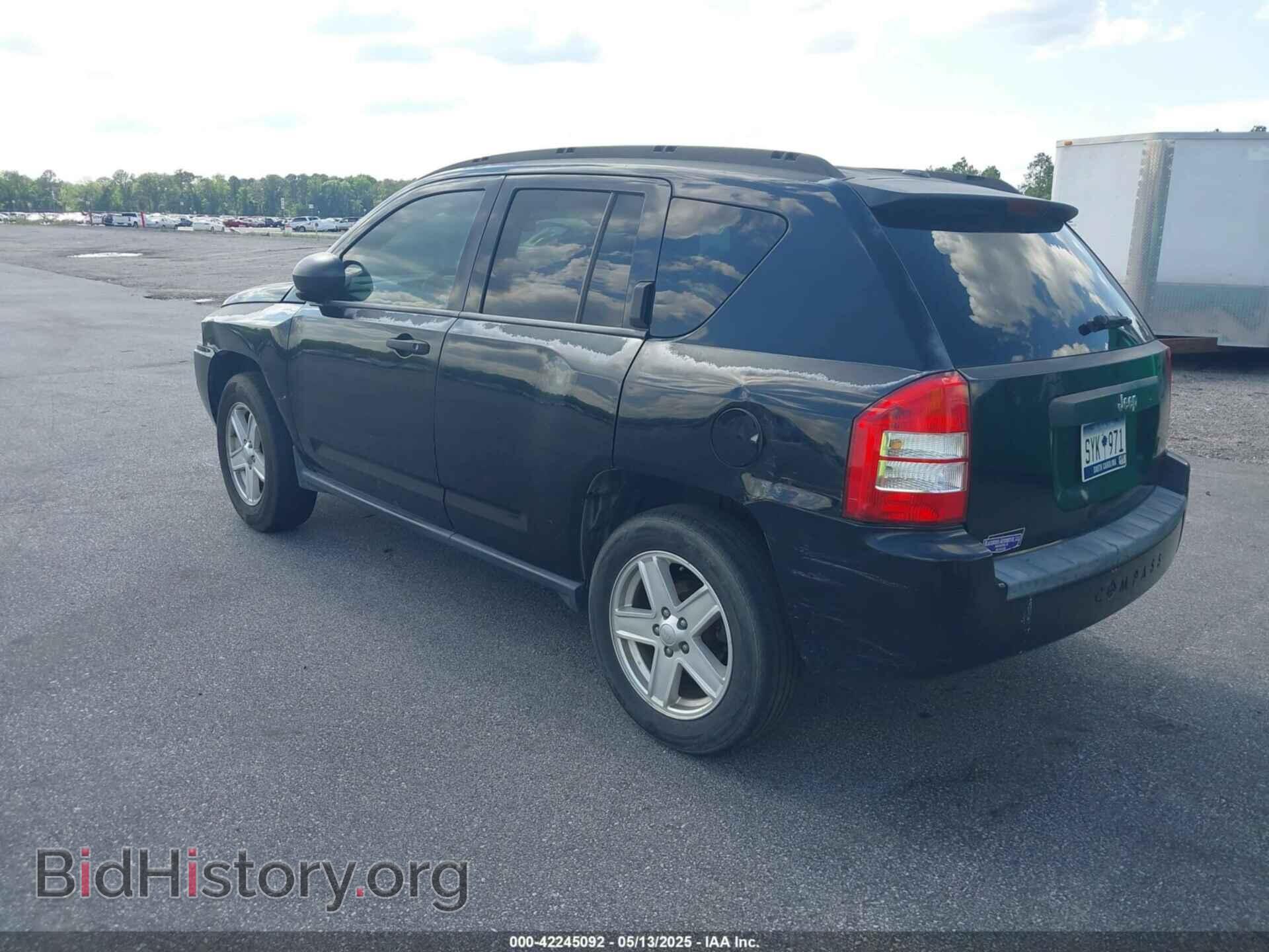 2007 JEEP COMPASS - VIN: 1J8FT47W57D211158 - Фото 3