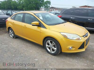 2012 Ford FOCUS SE, yellow — VIN 1FAHP3F2XCL220912, IAAI