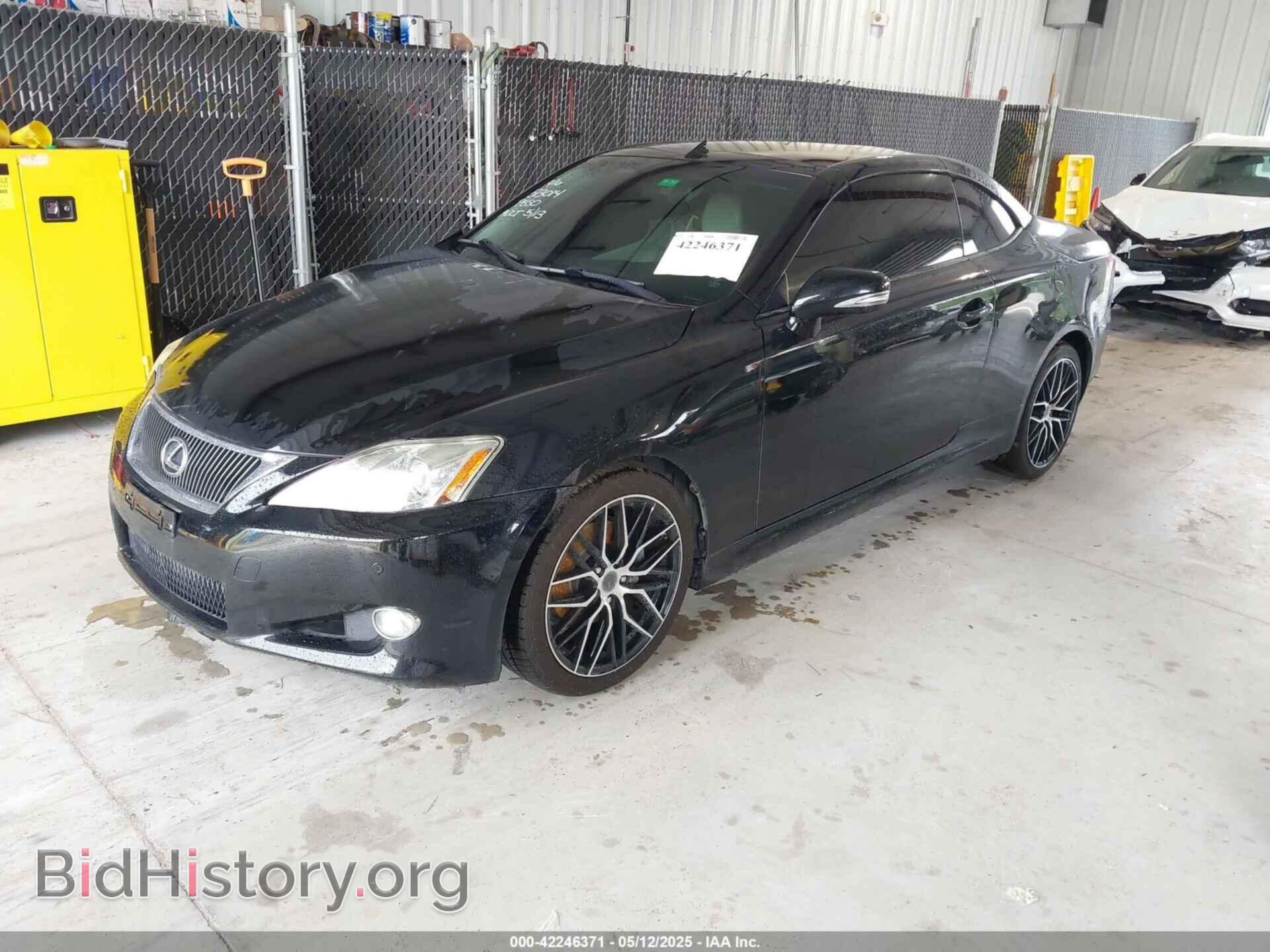 2010 LEXUS IS 250C - VIN: JTHFF2C22A2513014 - Фото 2