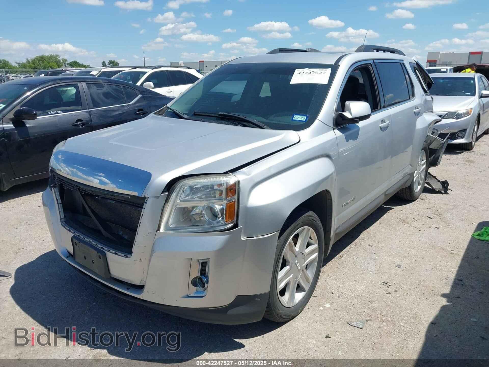 2011 GMC TERRAIN - VIN: 2CTALUEC4B6355256 - Фото 2