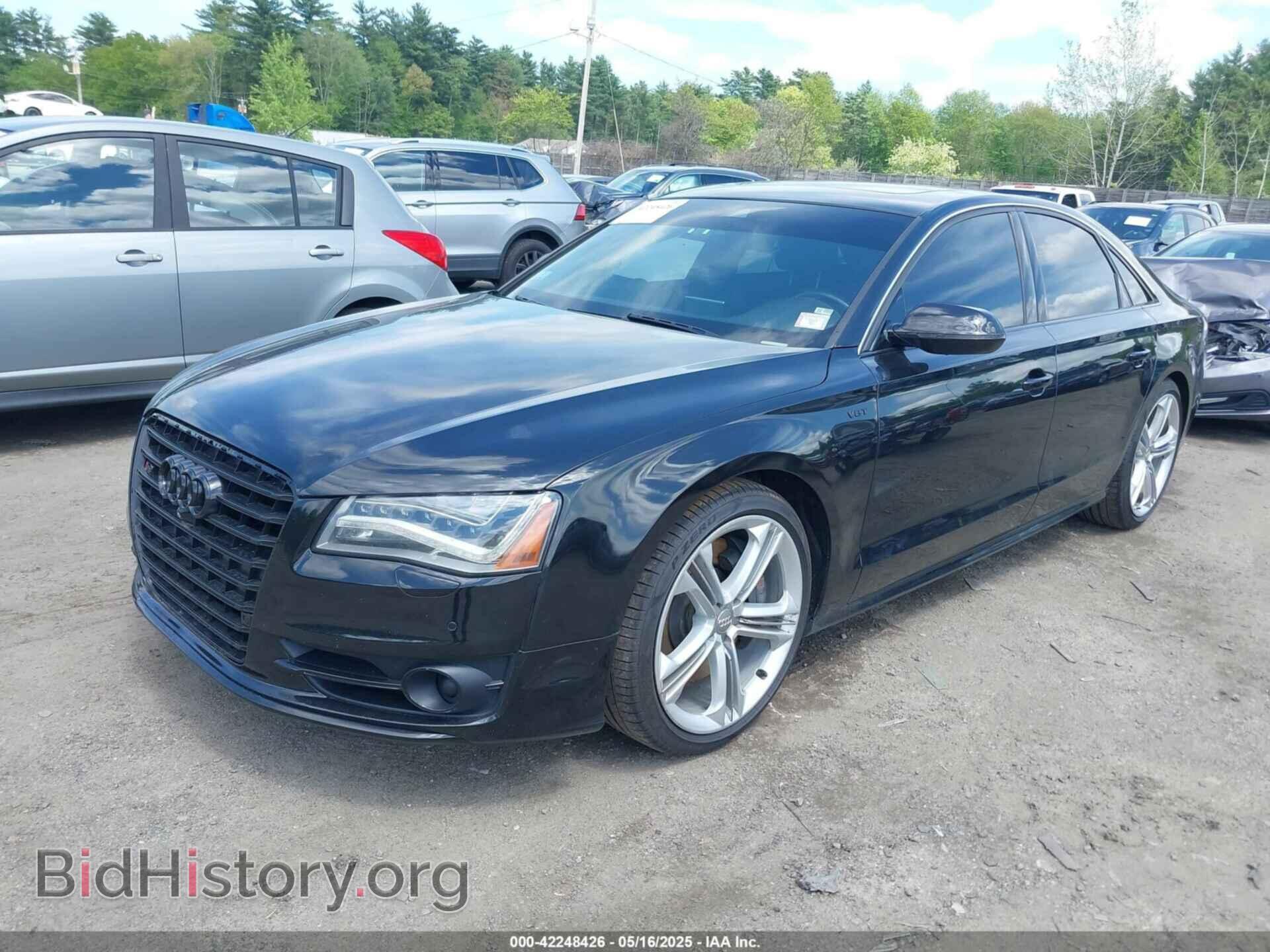 2013 AUDI S8 - VIN: WAUD2AFD0DN010609 - Photo 2