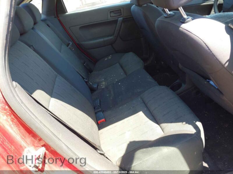 2011 Ford FOCUS (VIN 1FAHP3FN4BW123793) — фото 8 из 17