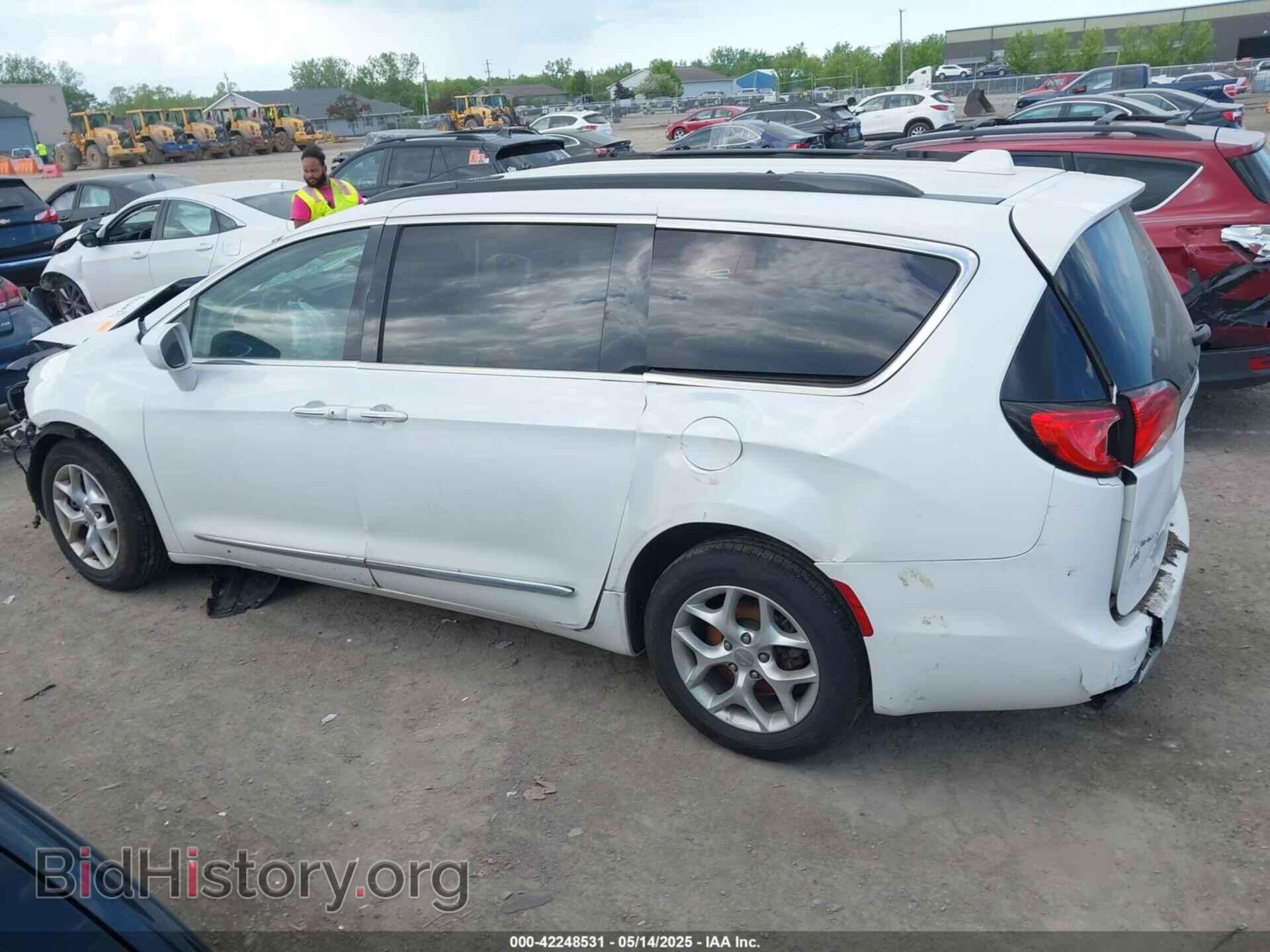 2017 CHRYSLER PACIFICA - VIN: 2C4RC1BG5HR571659 - Фото 13