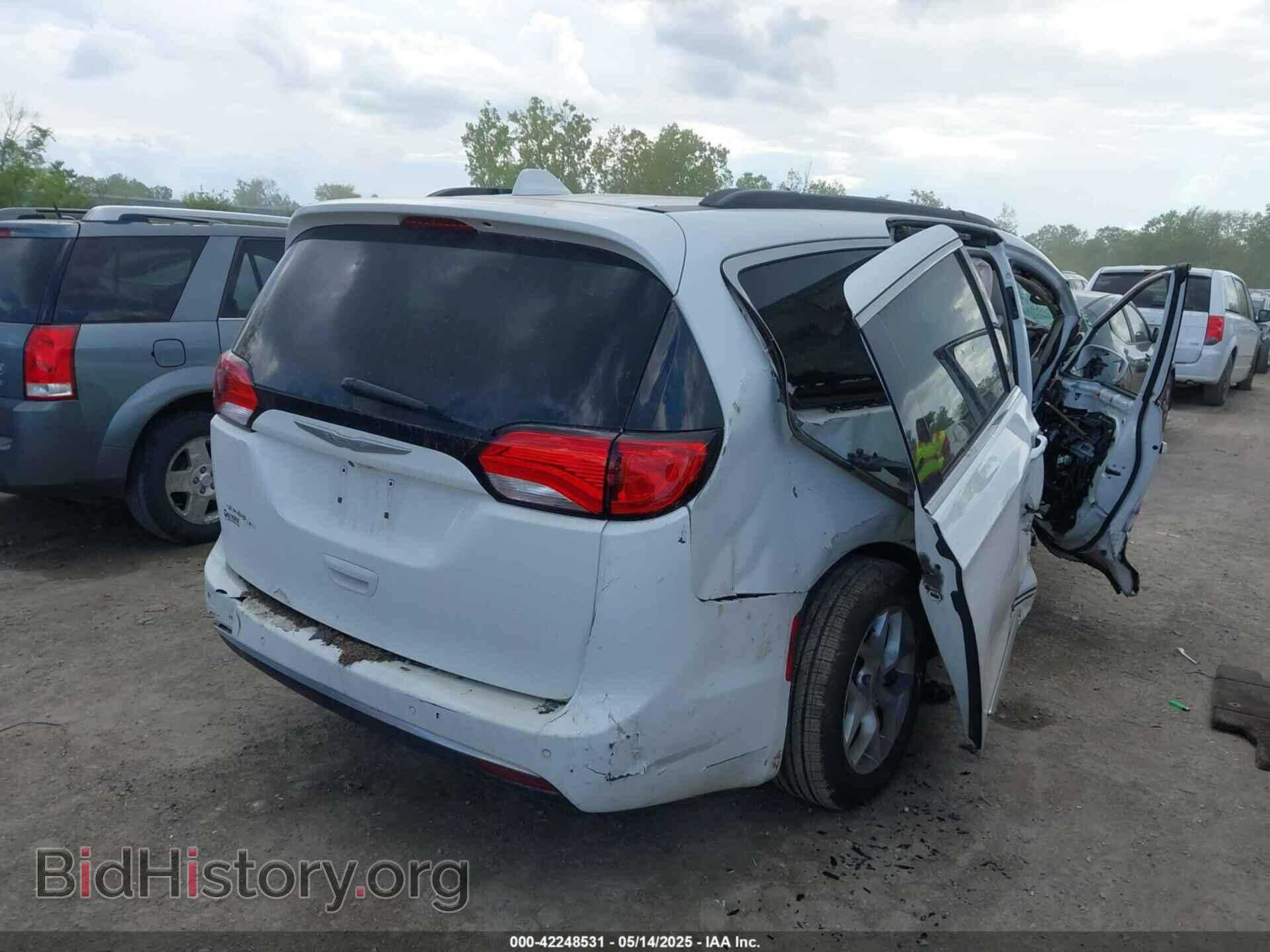 2017 CHRYSLER PACIFICA - VIN: 2C4RC1BG5HR571659 - Фото 4