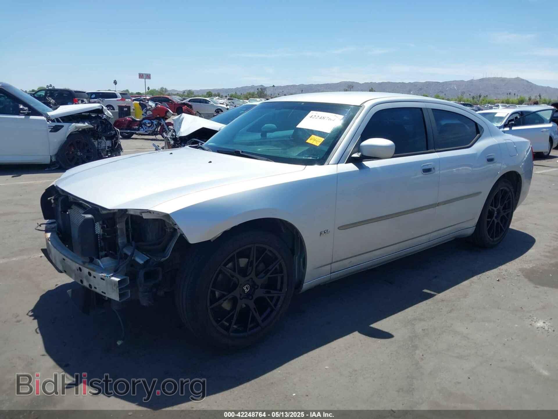 2010 DODGE CHARGER - VIN: 2B3CA3CV3AH207113 - Фото 2