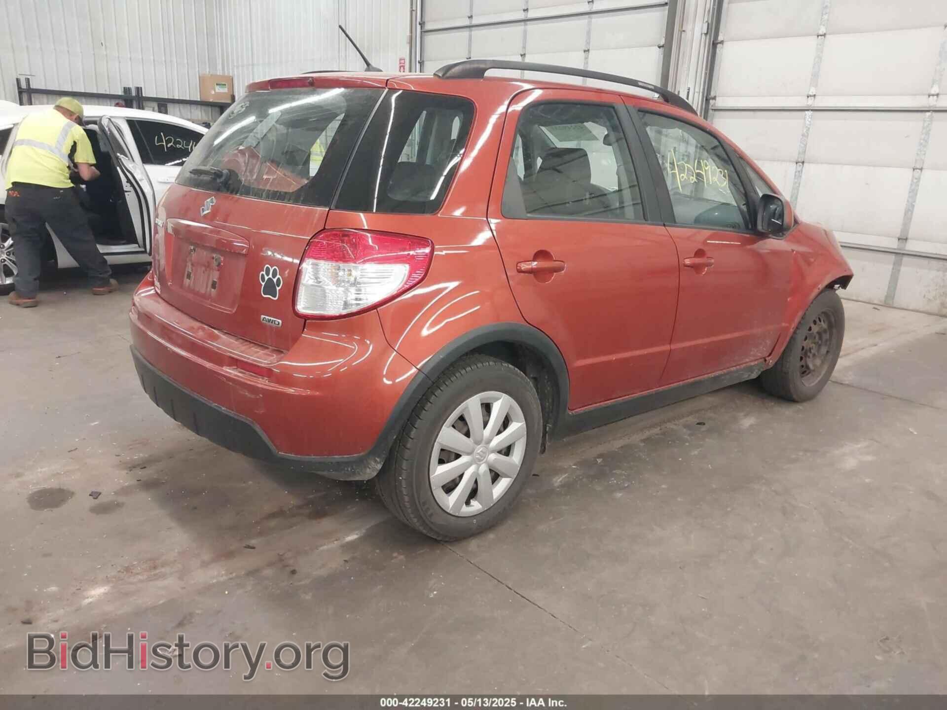 2010 SUZUKI SX4 - VIN: JS2YB5A33A6310165 - Фото 4