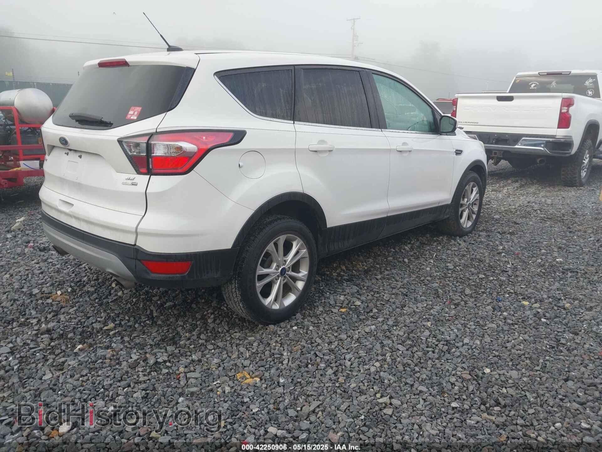 2017 FORD ESCAPE - VIN: 1FMCU9GD5HUC98026 - Фото 4