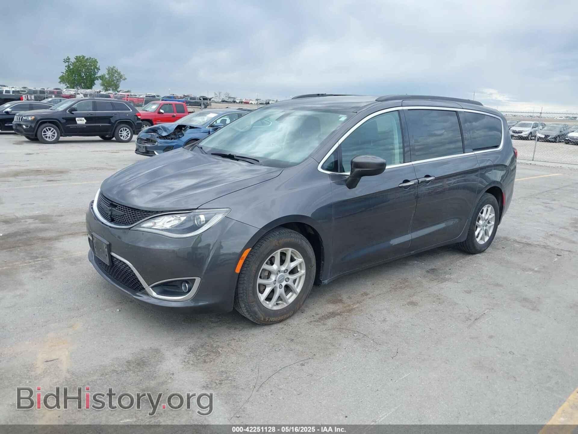 2017 CHRYSLER PACIFICA - VIN: 2C4RC1BG5HR771361 - Photo 2