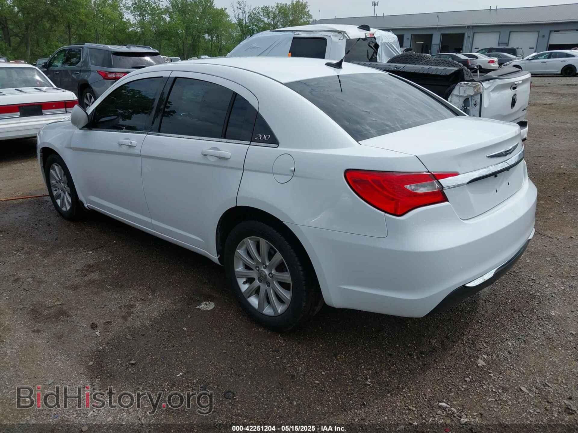 2013 CHRYSLER 200 - VIN: 1C3CCBBB3DN595647 - Фото 3