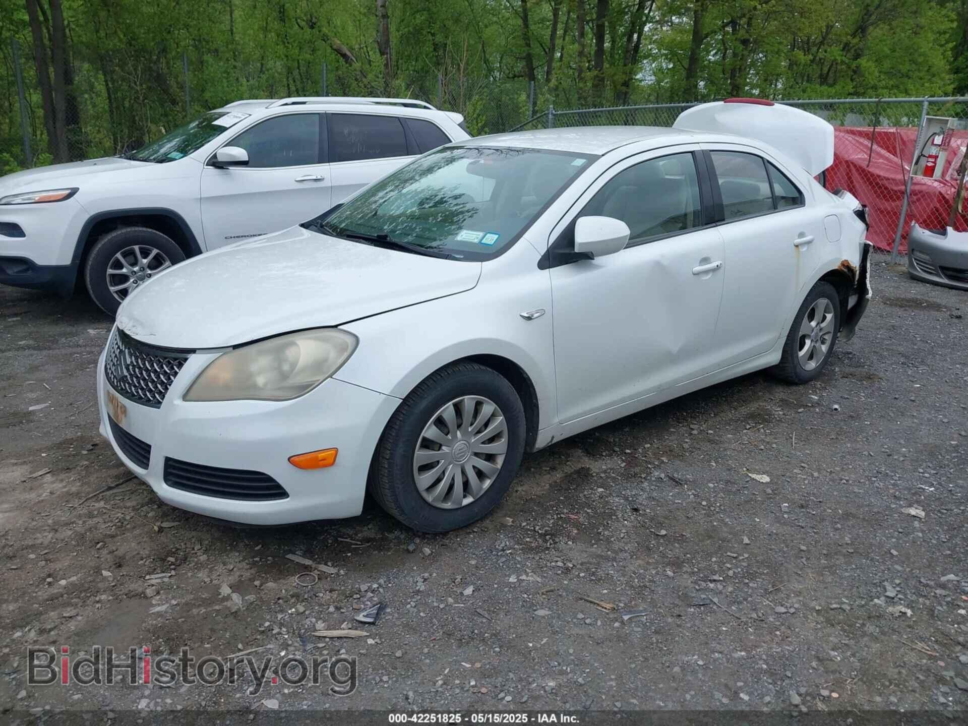2012 SUZUKI KIZASHI - VIN: JS2RF9A15C6100734 - Фото 2