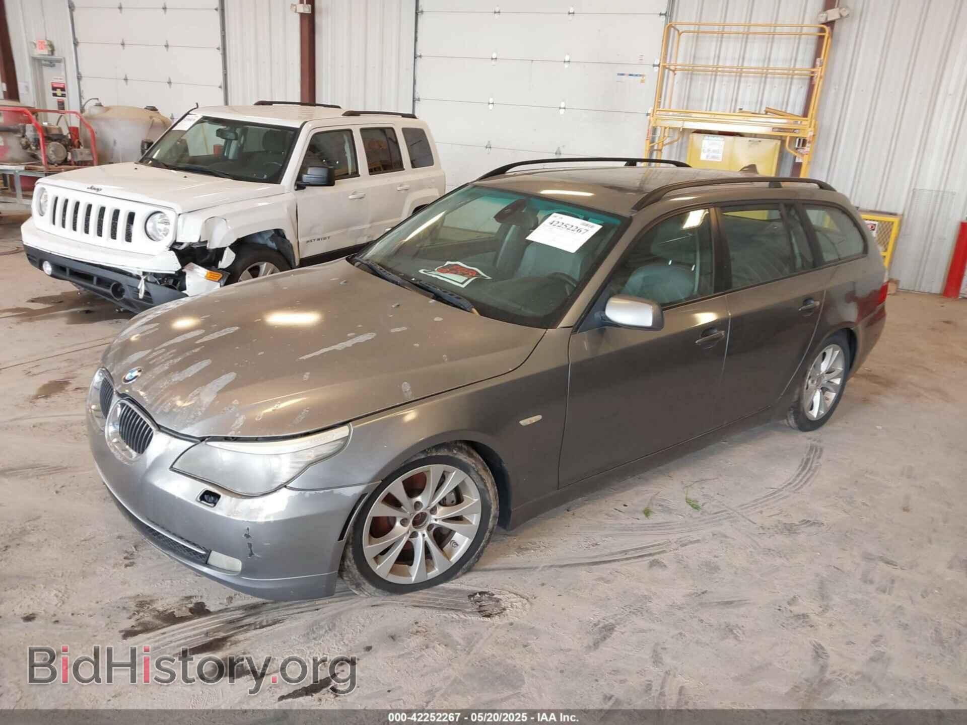 2009 BMW 535I - VIN: WBAPT73529CX02531 - Фото 2