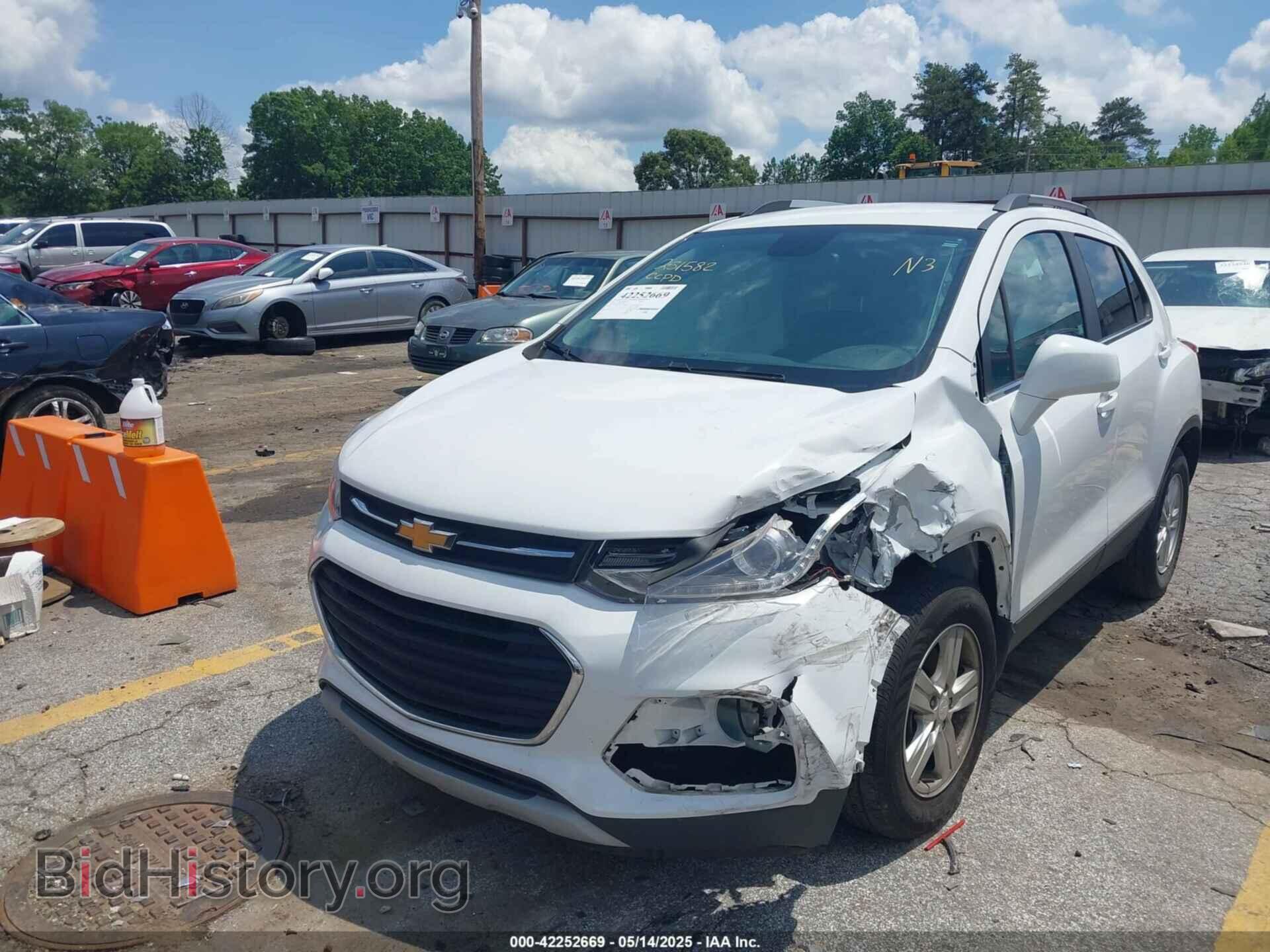 2019 CHEVROLET TRAX - VIN: 3GNCJLSB3KL309534 - Фото 2
