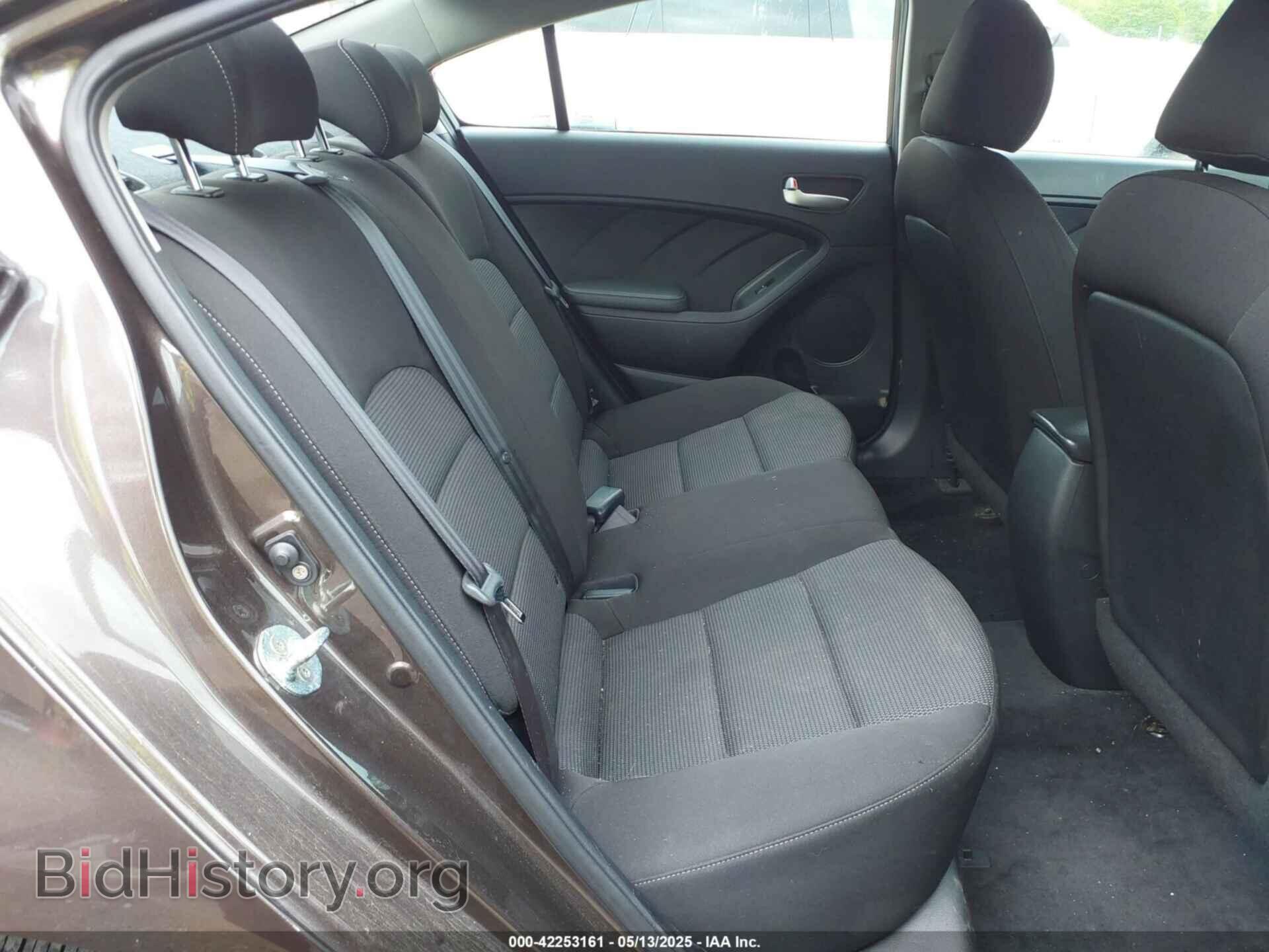 2017 KIA FORTE - VIN: 3KPFK4A79HE160744 - Фото 8