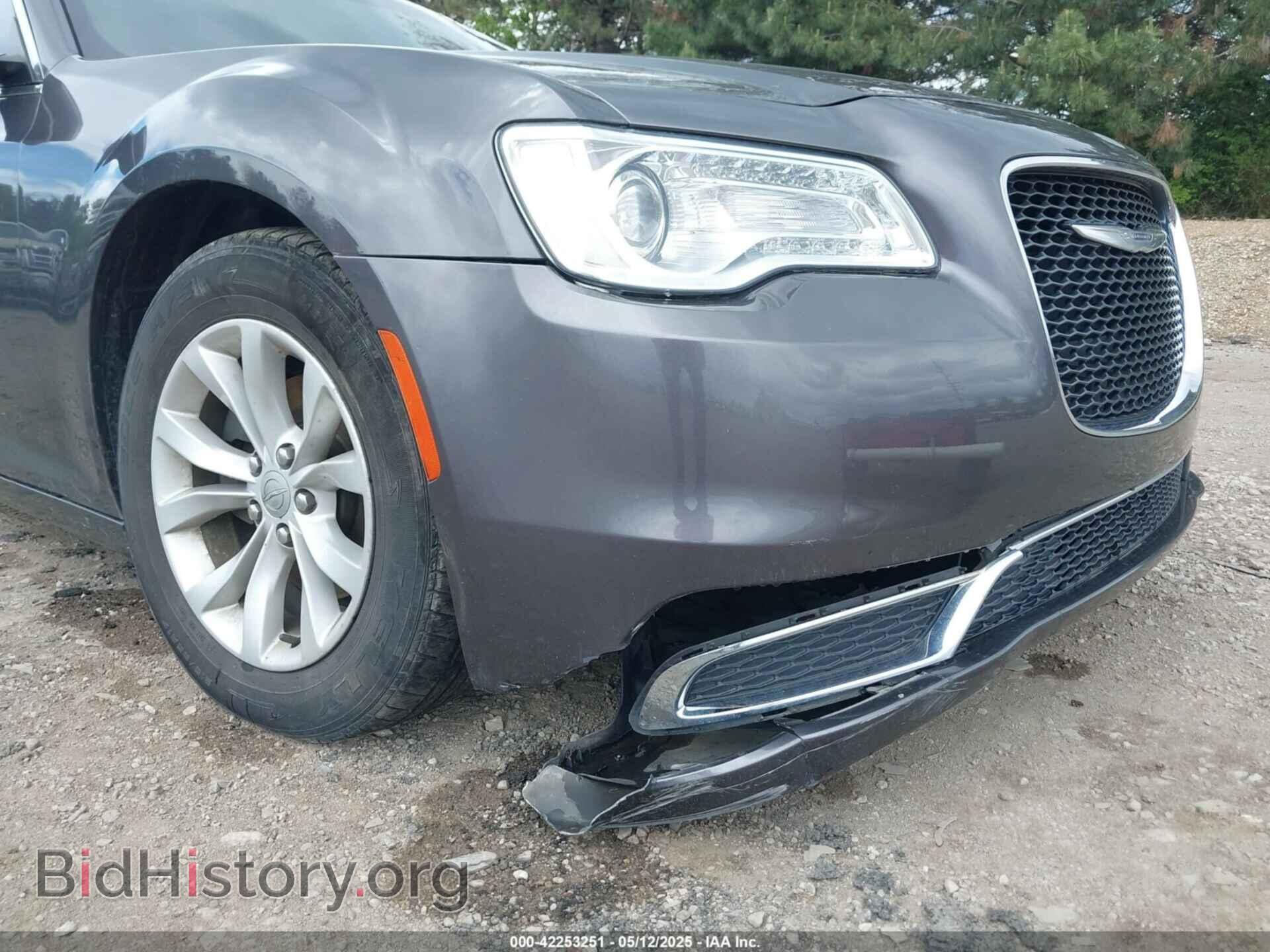 2016 CHRYSLER 300 - VIN: 2C3CCAAG2GH268340 - Фото 6